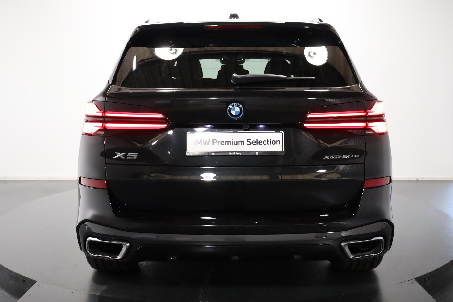 BMW X5 50e xDrive SAG-image-3