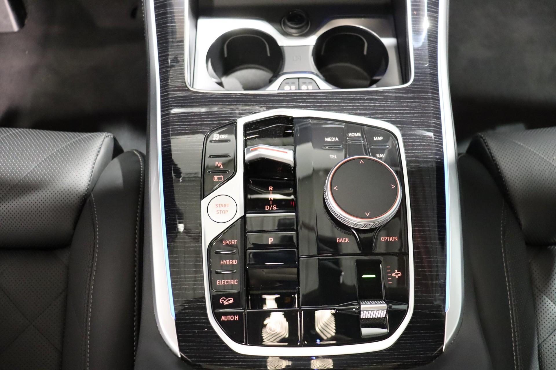 BMW X5 50e xDrive SAG-image-12