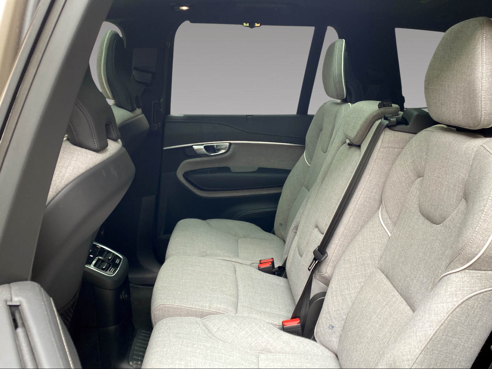 VOLVO XC90 2.0 T8 TE Ultra Bright 7P. eAWD-image-9