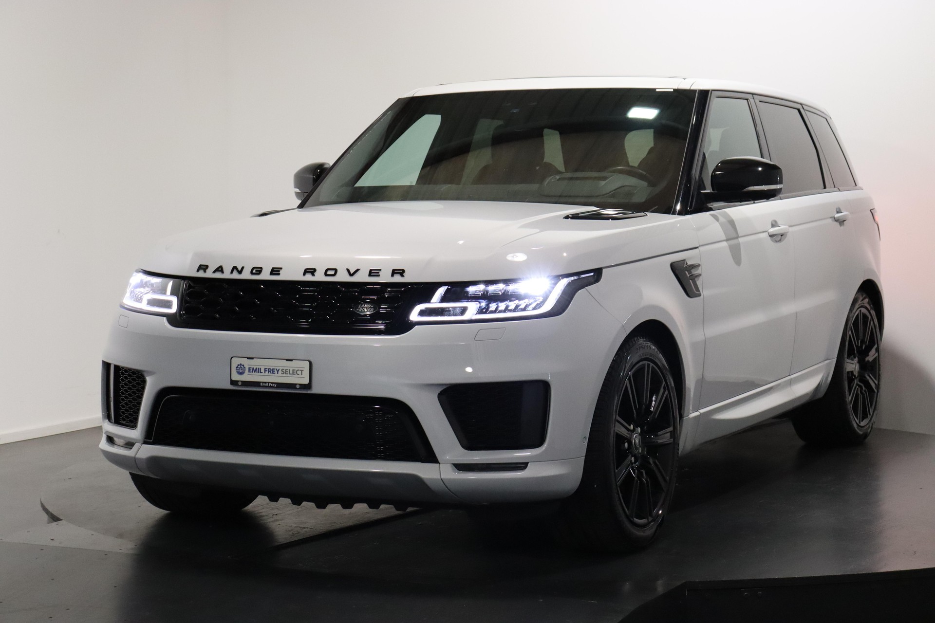 LAND ROVER Range Rover Sport 2.0 P400e HSE Dynamic-image-0