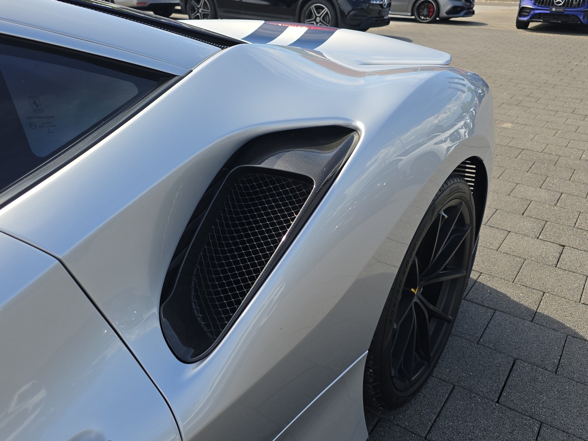 FERRARI 488 Pista 3.9 V8-image-19