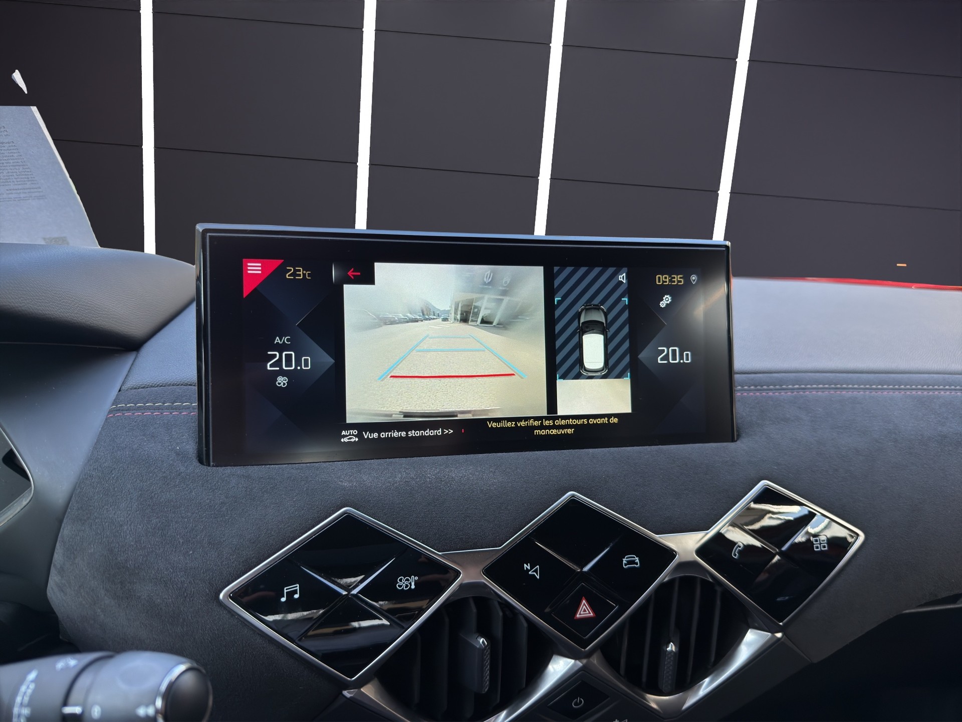 DS AUTOMOBILES DS3 1.2 Performance Line-image-9