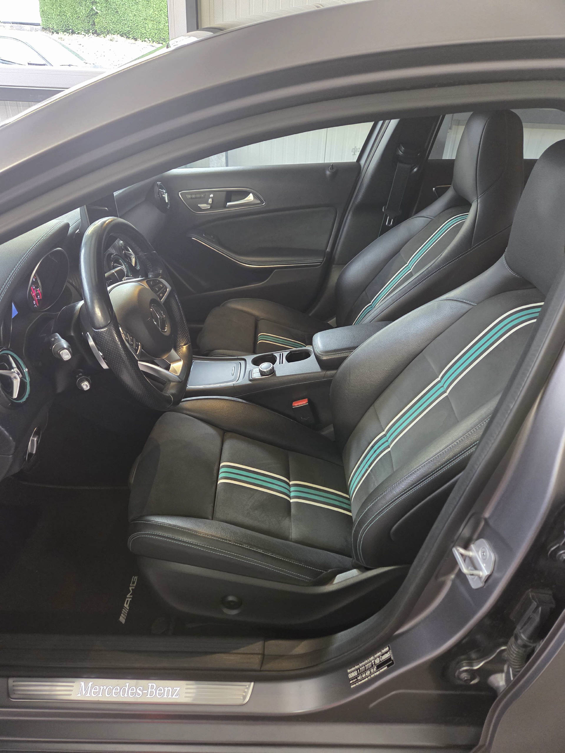 MERCEDES-BENZ A 250 Sport 4m-image-4