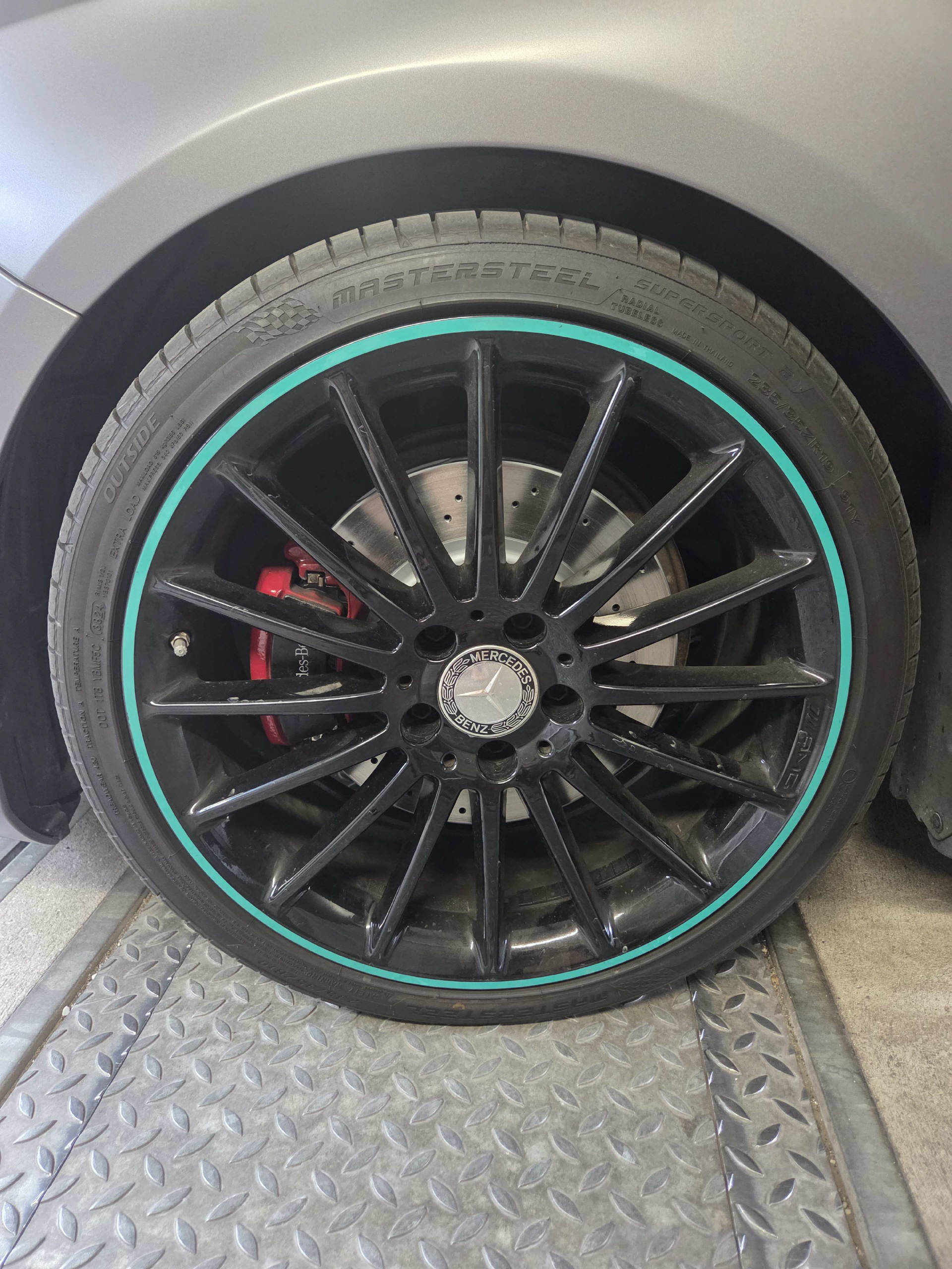 MERCEDES-BENZ A 250 Sport 4m-image-15