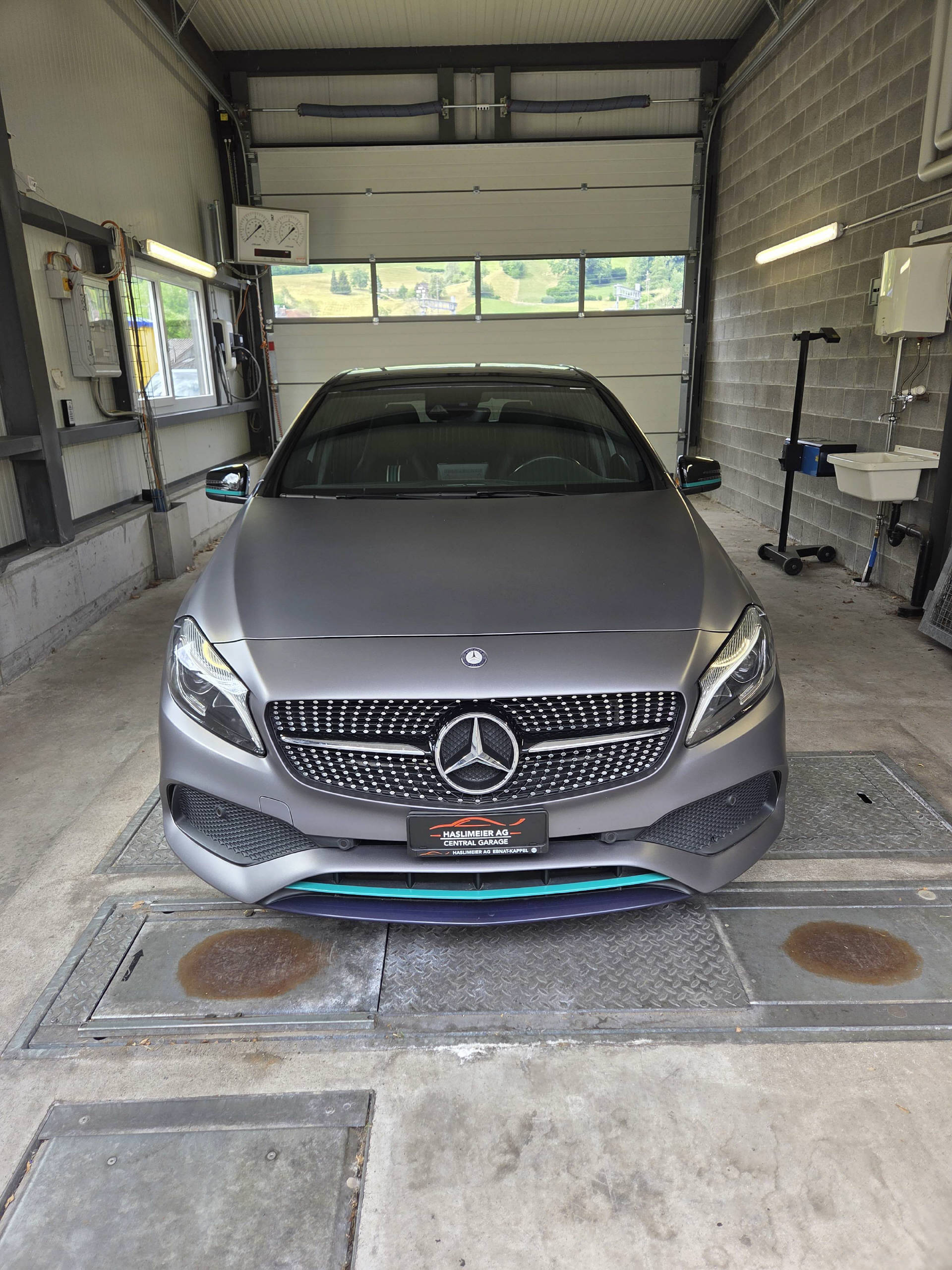 MERCEDES-BENZ A 250 Sport 4m-image-1