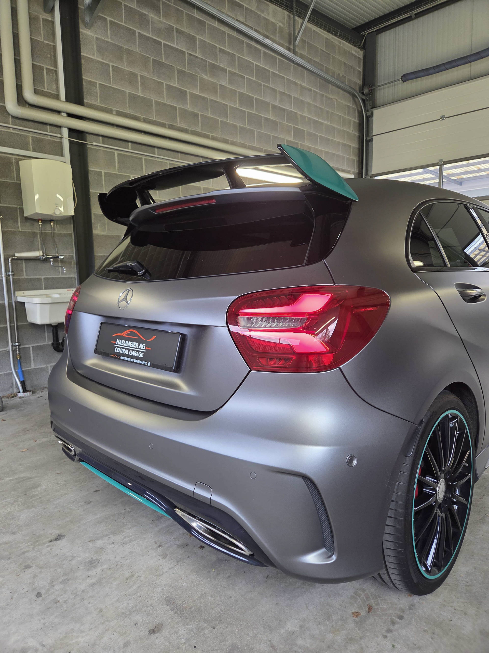 MERCEDES-BENZ A 250 Sport 4m-image-14