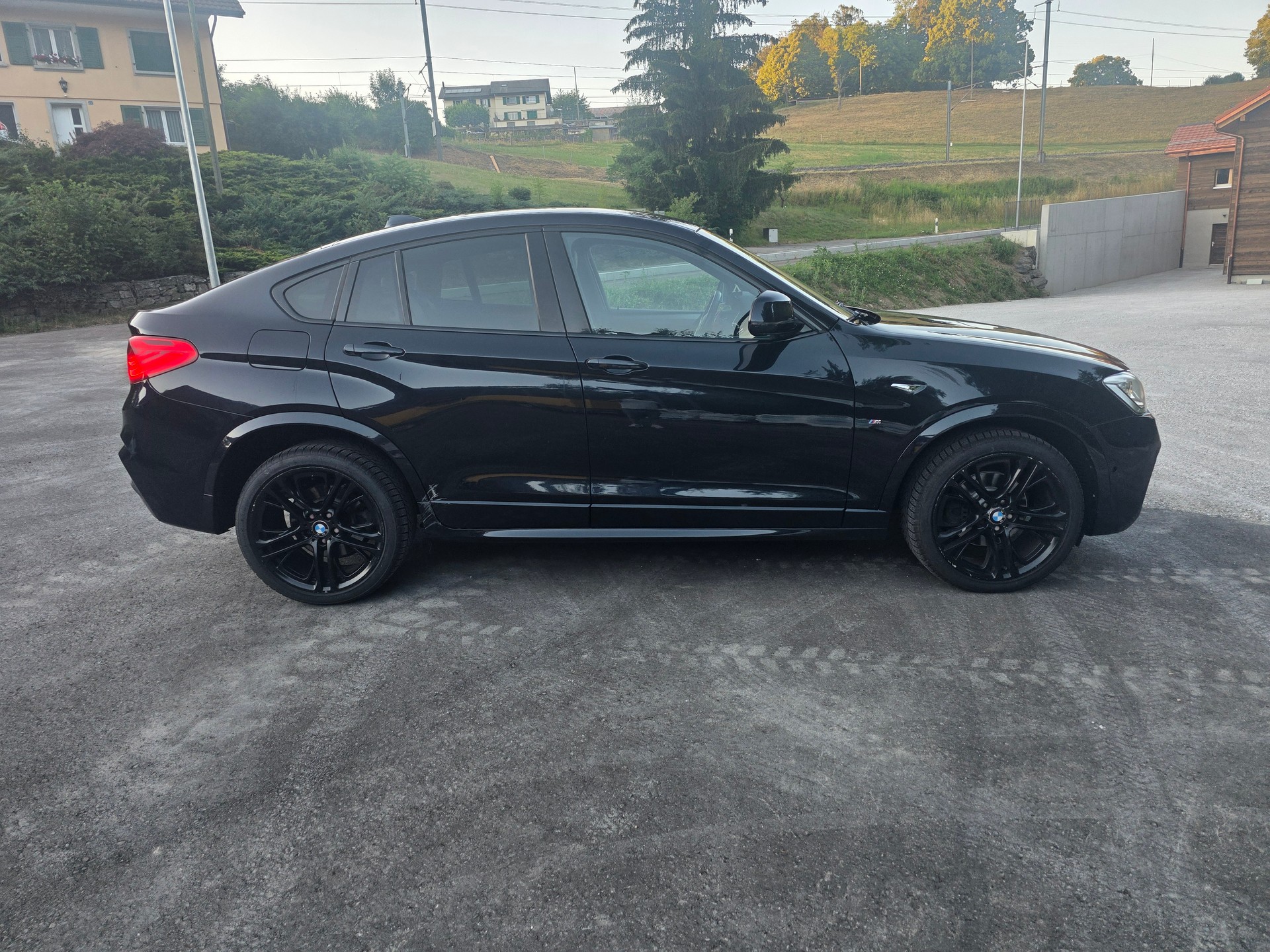 BMW X4 xDrive 20d M Sport Steptronic-image-3