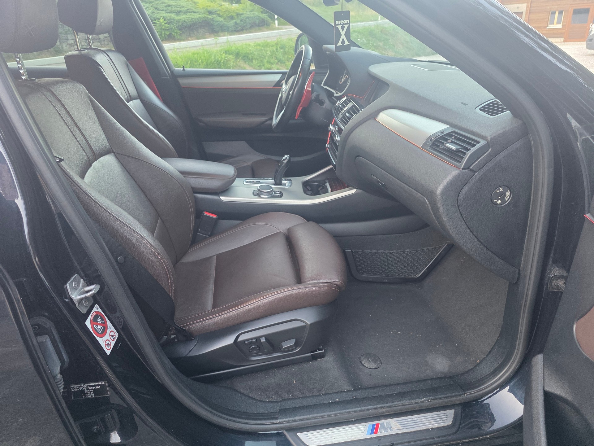 BMW X4 xDrive 20d M Sport Steptronic-image-11