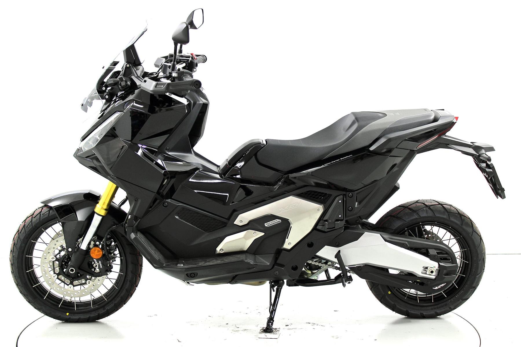 HONDA X-ADV 750 ABS-image-4