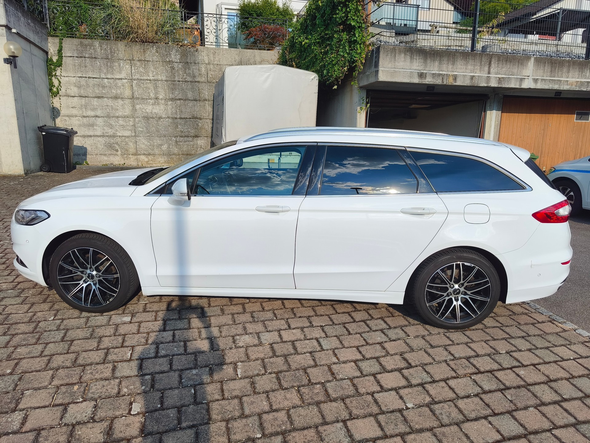 FORD 2.0 EcoB SCTi 240 Titanium-image-0