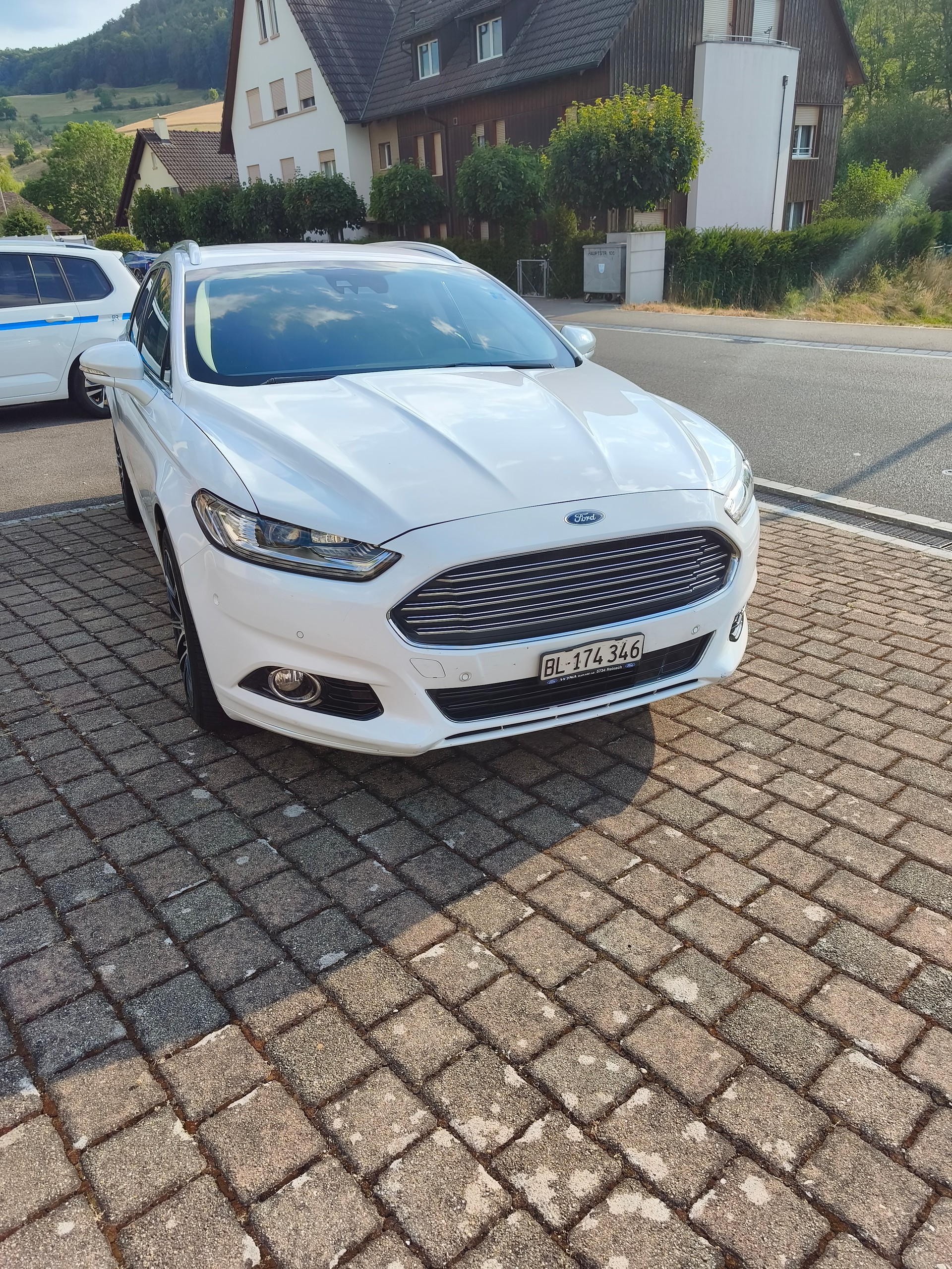 FORD 2.0 EcoB SCTi 240 Titanium-image-3