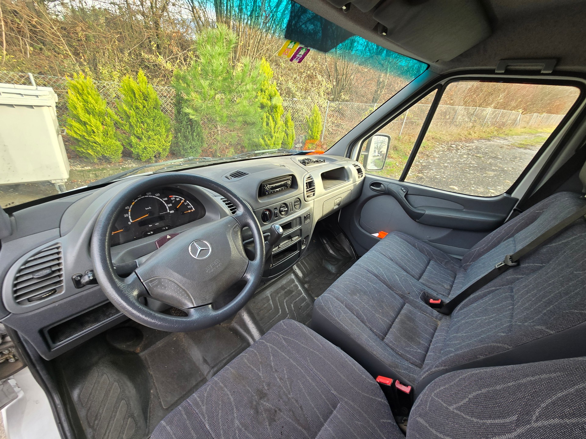 MERCEDES-BENZ Sprinter 311 CDI-image-2