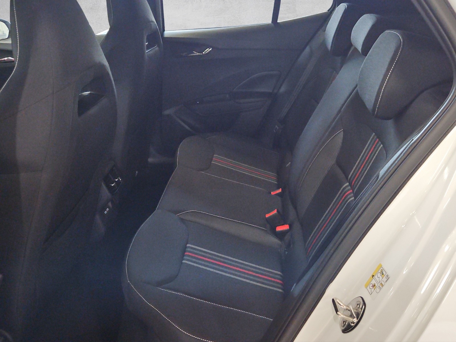 SKODA Fabia 1.5 TSI Motorsport DSG-image-9