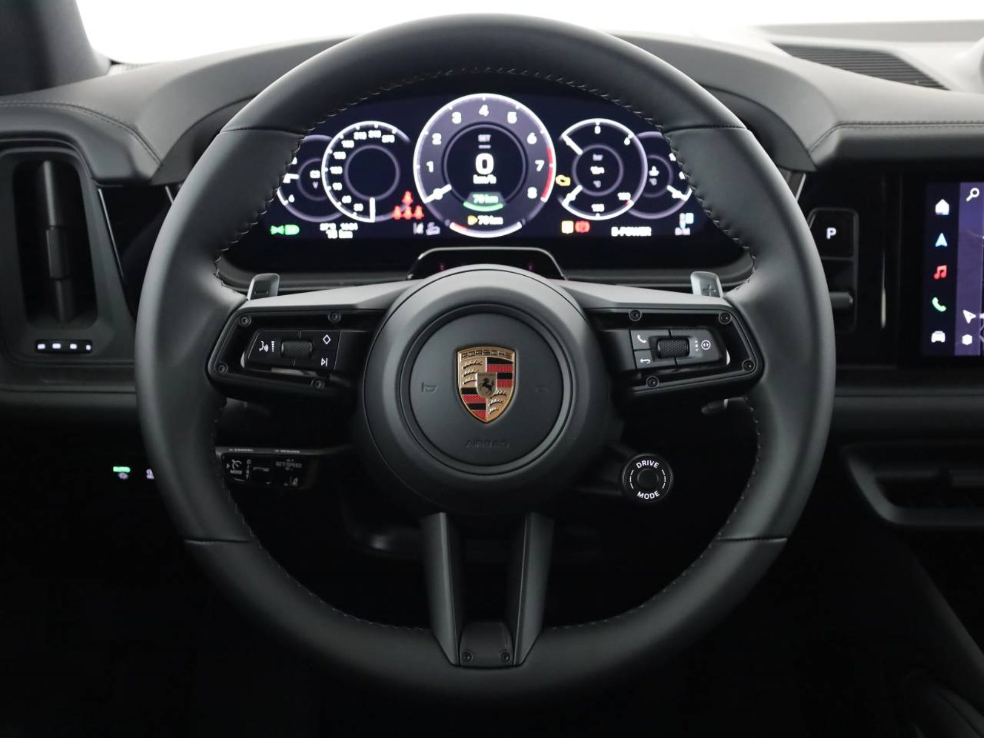 PORSCHE Cayenne E-Hybrid Black Edition-image-9