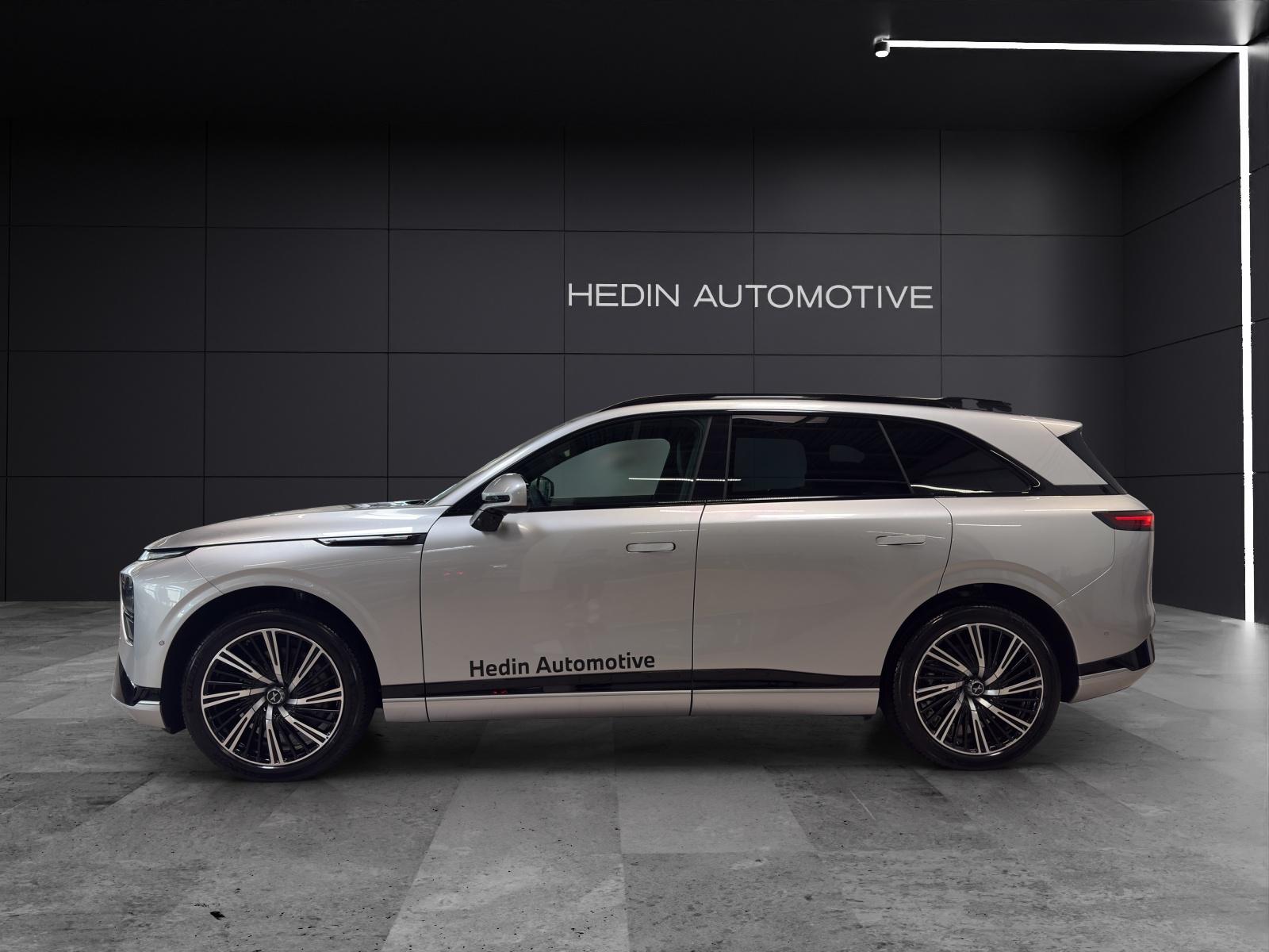 XPENG G9 Performance AWD-image-1