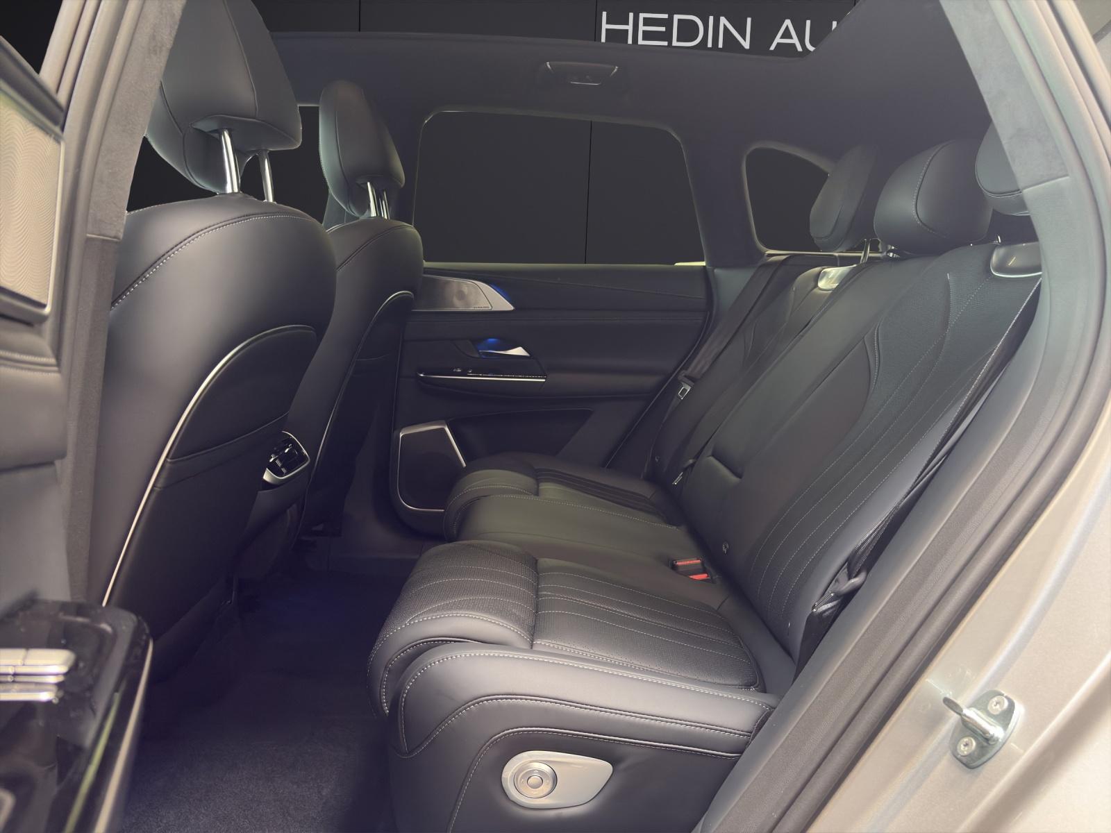 XPENG G9 Performance AWD-image-16