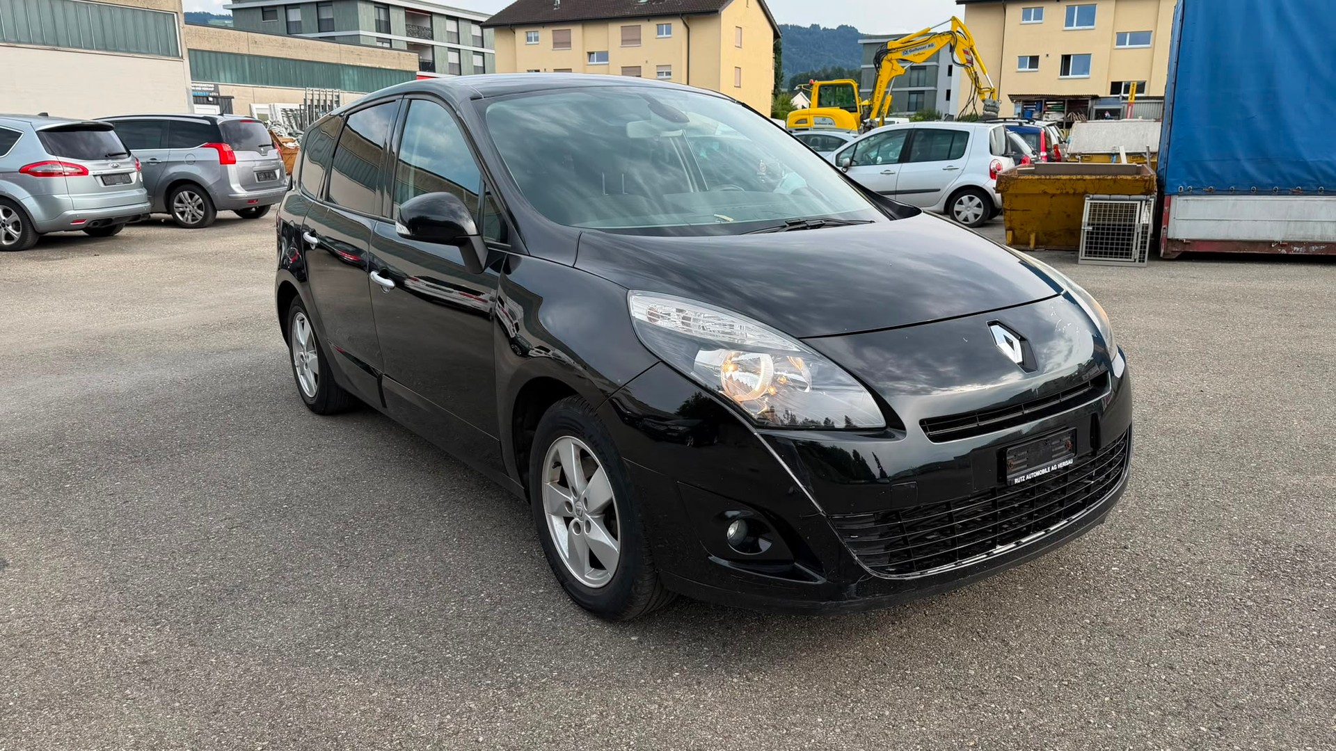 RENAULT Grand Scénic 1.4 16V Turbo Dynamique-showroom-element-2