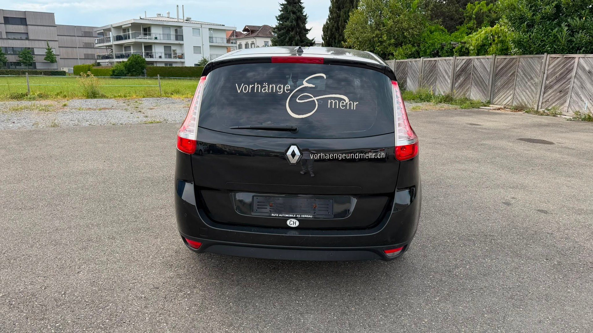 RENAULT Grand Scénic 1.4 16V Turbo Dynamique-image-5