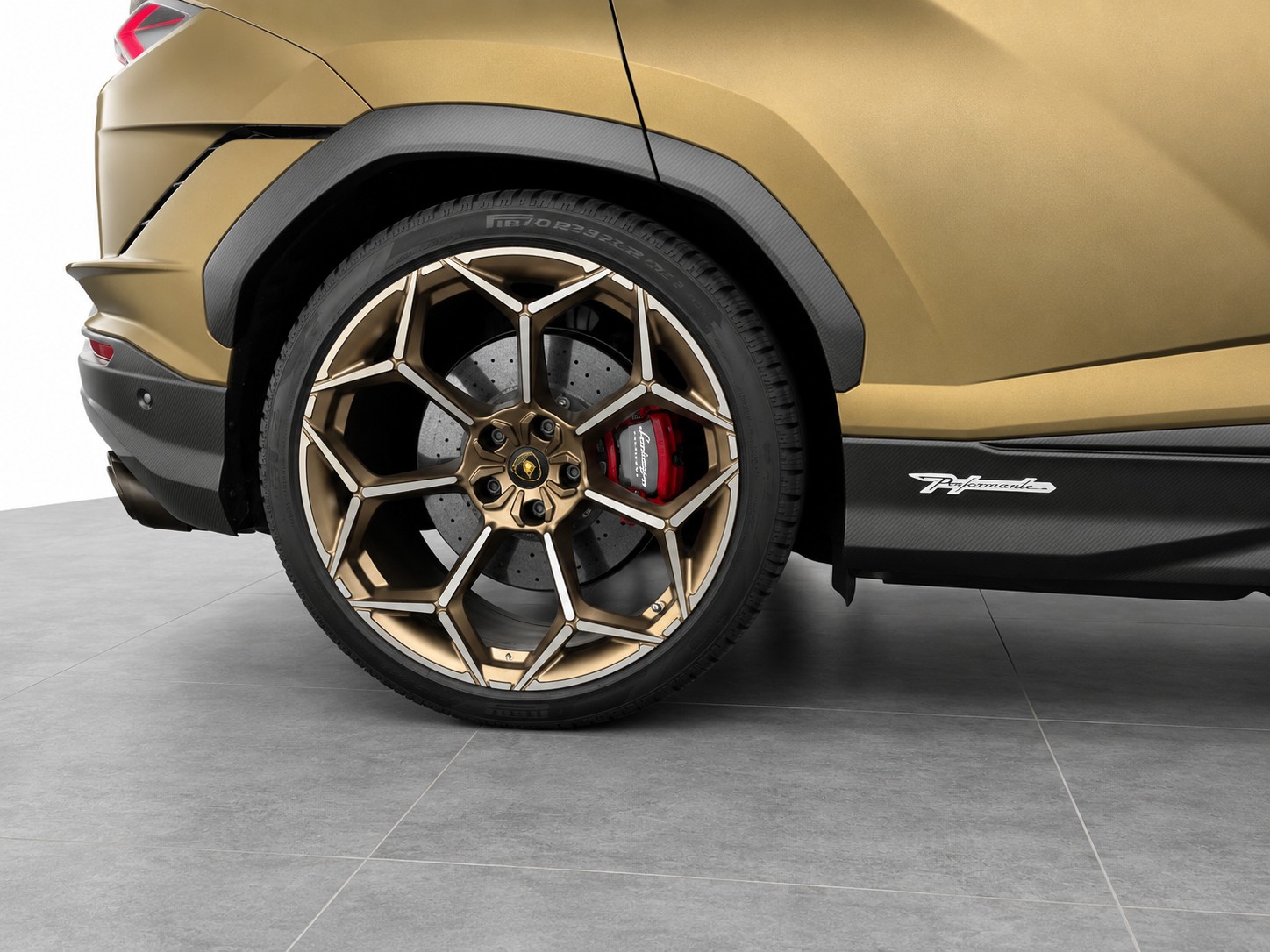 LAMBORGHINI Urus Performante (636) 1. Hand / CH-Fahrzeug + Extras-image-15