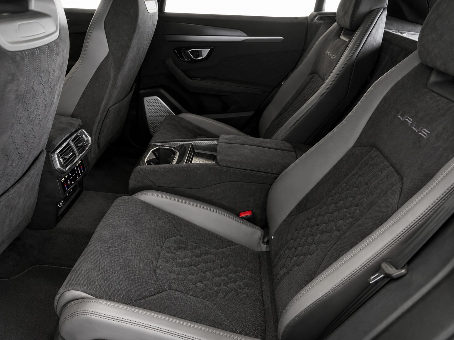 LAMBORGHINI Urus Performante (636) 1. Hand / CH-Fahrzeug + Extras-image-11