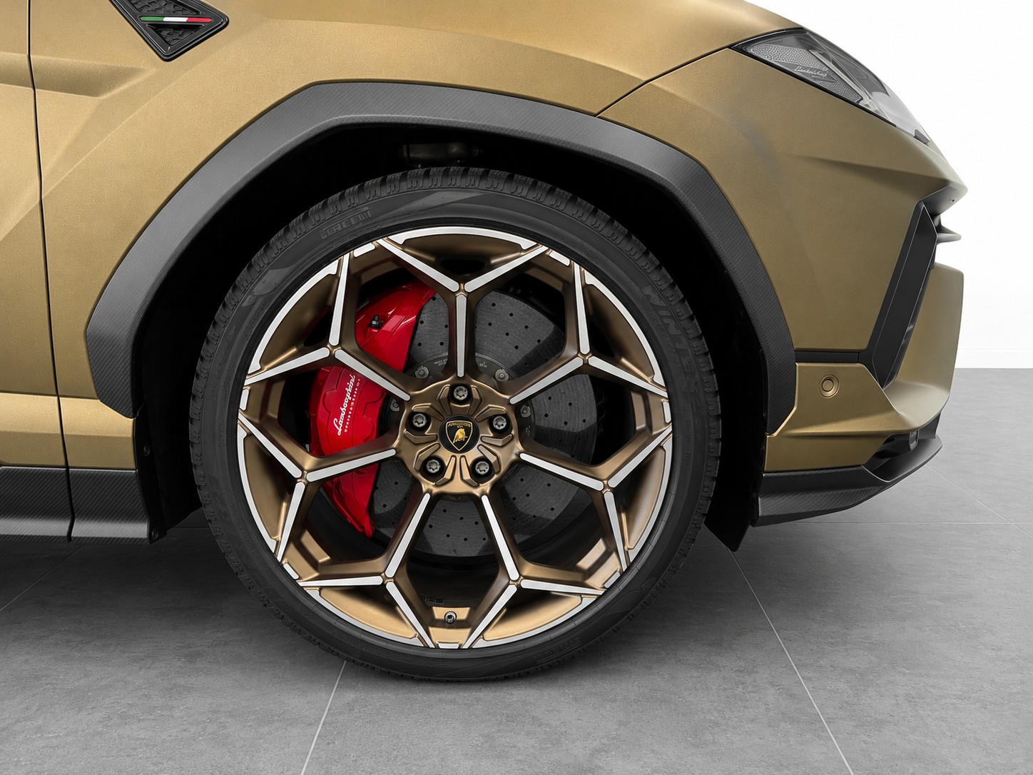 LAMBORGHINI Urus Performante (636) 1. Hand / CH-Fahrzeug + Extras-image-14