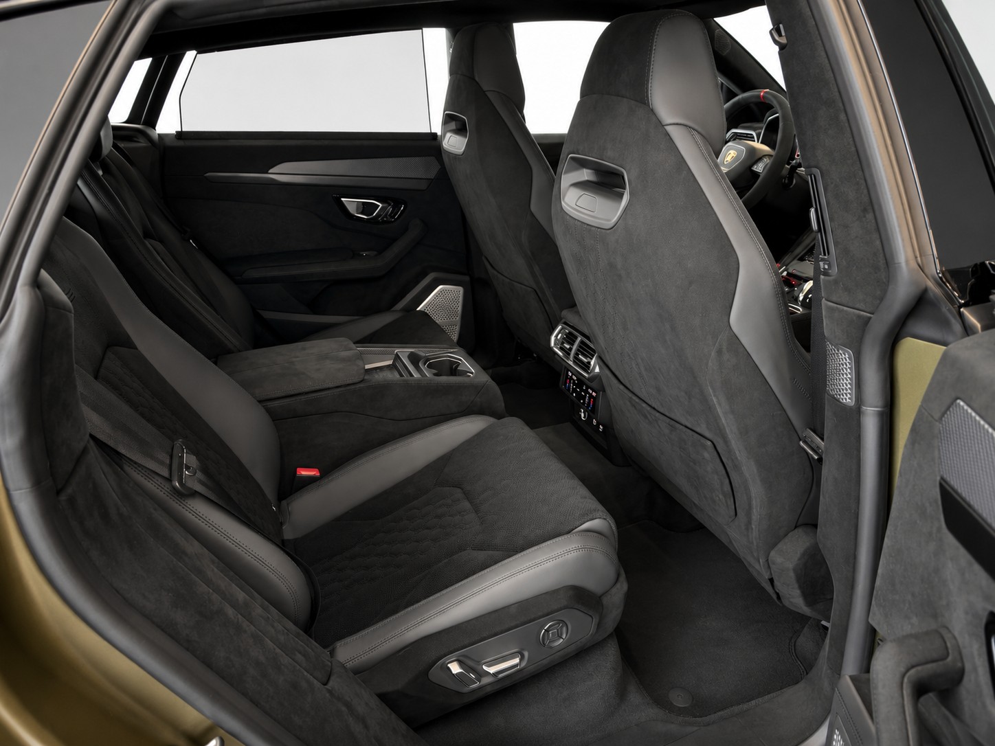 LAMBORGHINI Urus Performante (636) 1. Hand / CH-Fahrzeug + Extras-image-12