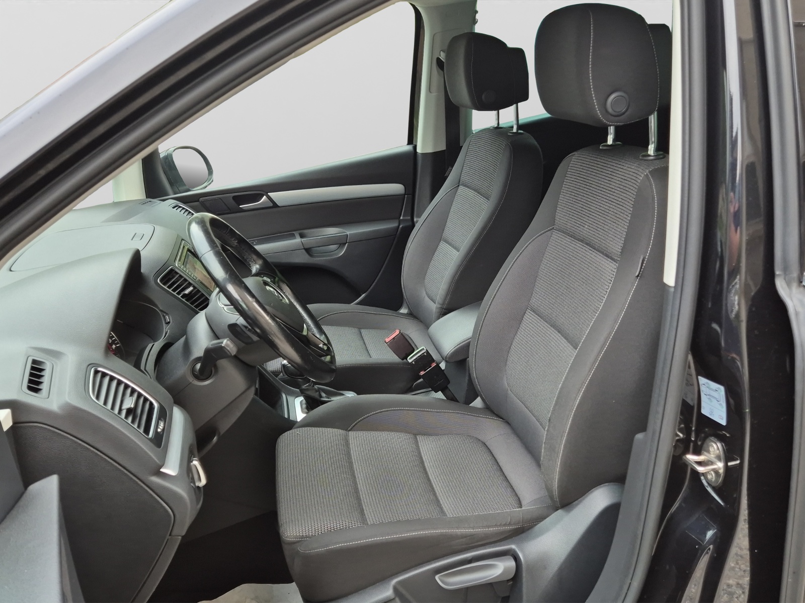 VW Sharan 2.0 TDI BMT Highline DSG-image-8