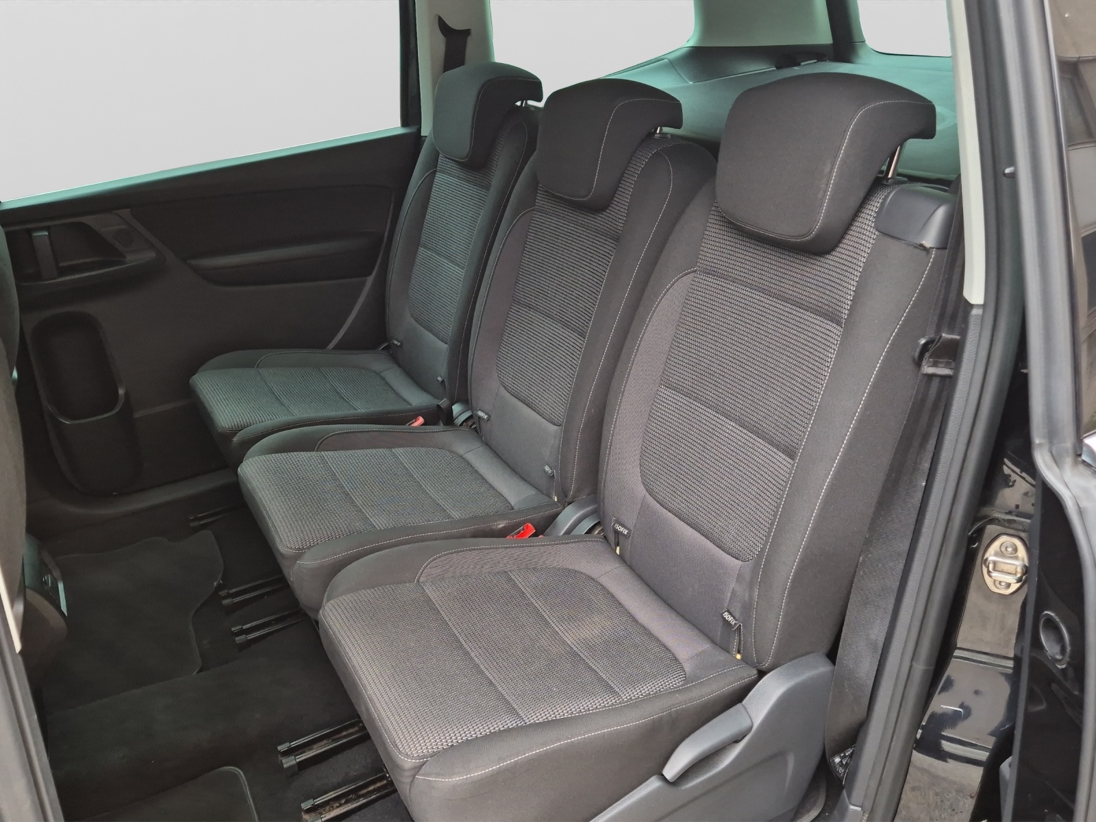 VW Sharan 2.0 TDI BMT Highline DSG-image-11