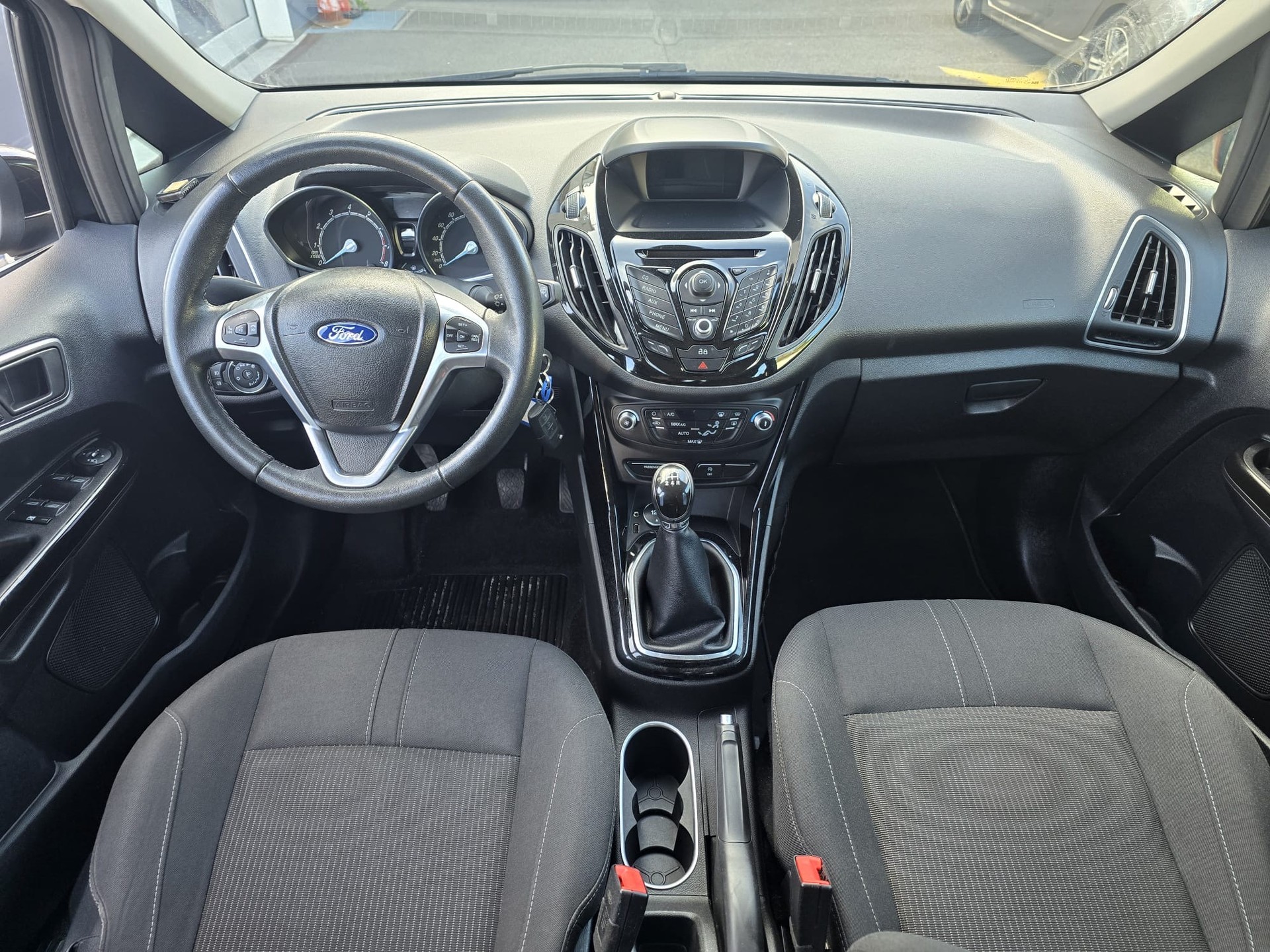 FORD B-Max 1.0 SCTi Trend-image-9