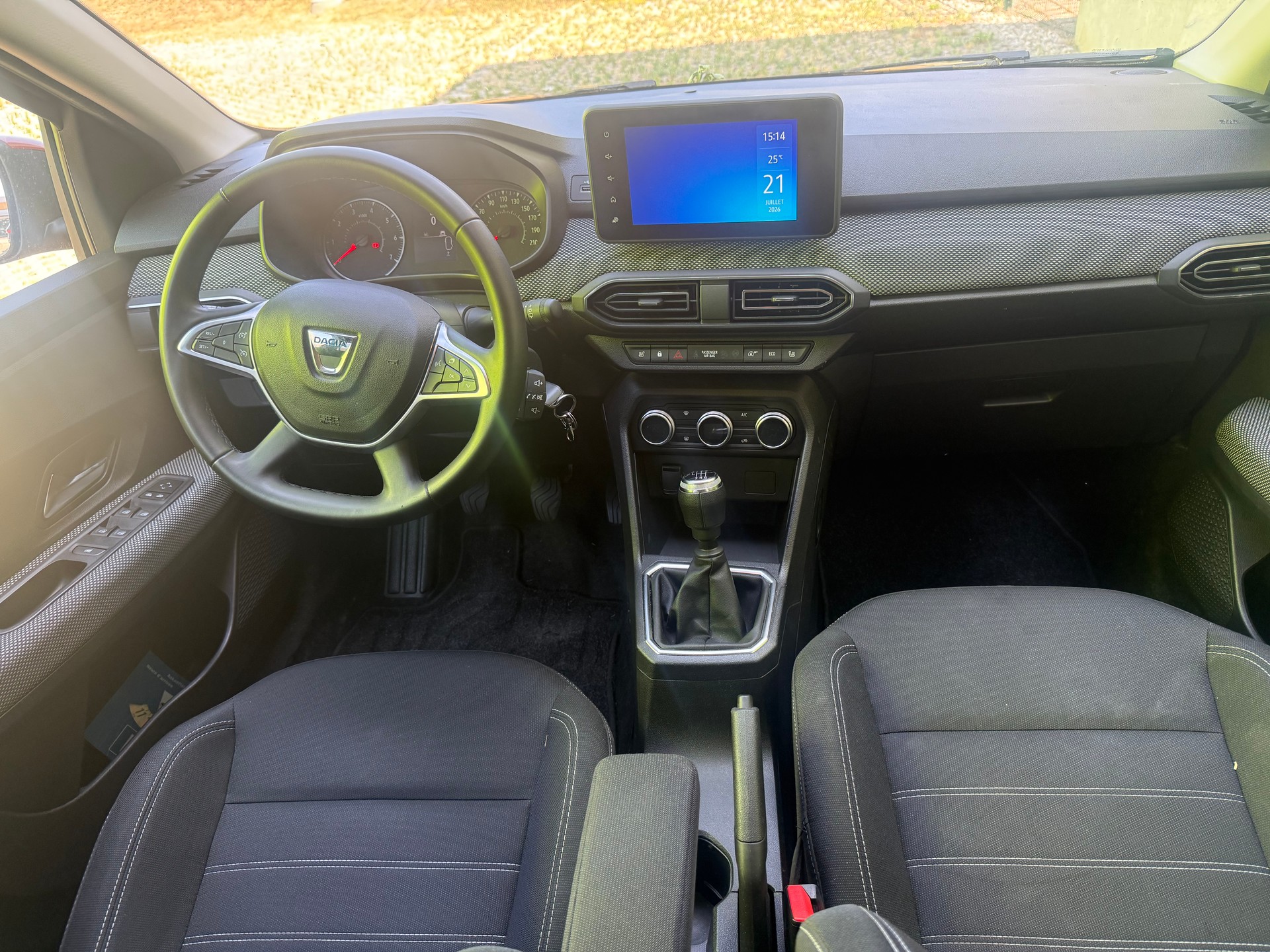 DACIA Jogger TCe 110 Comfort-image-7