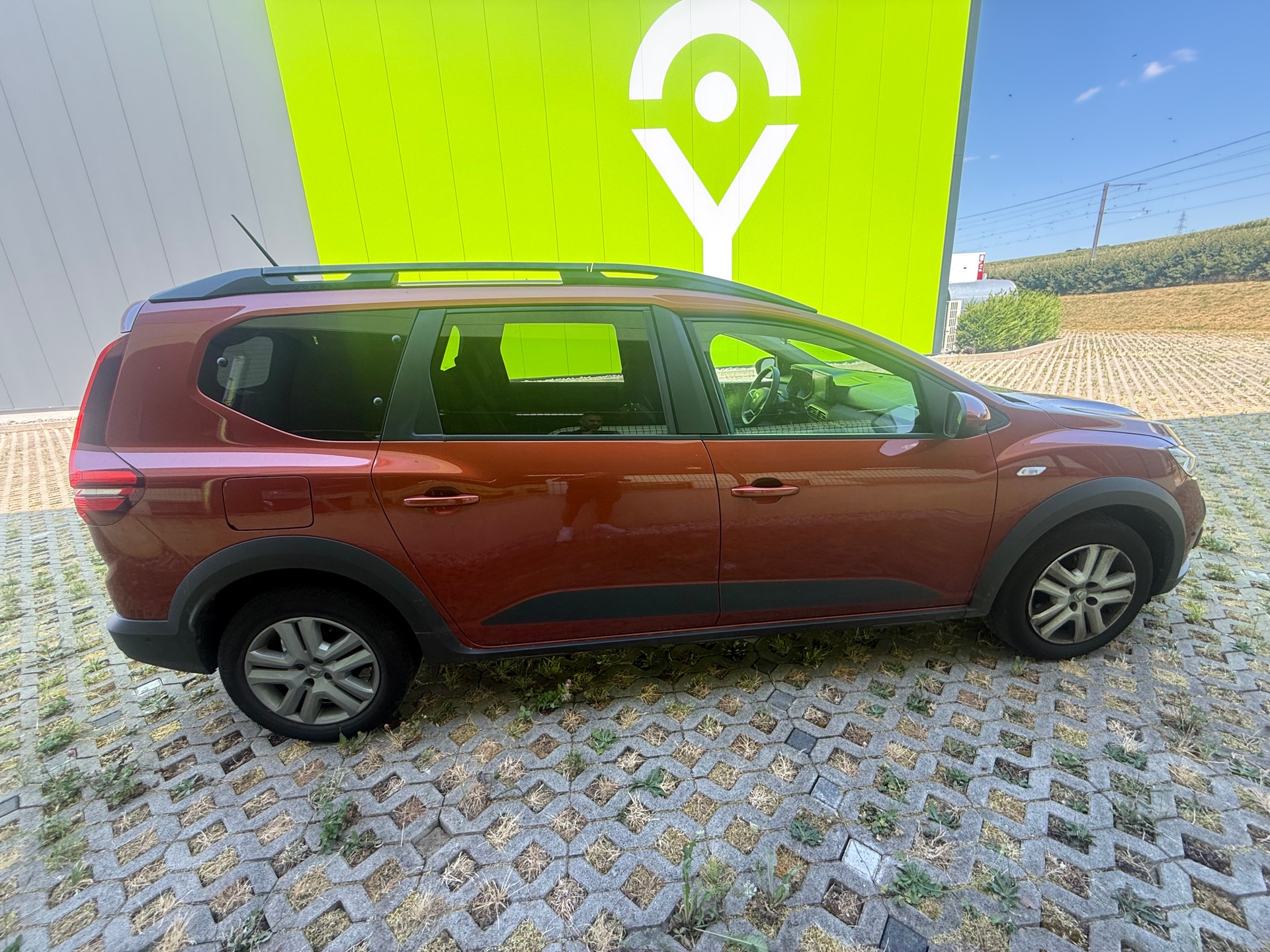 DACIA Jogger TCe 110 Comfort-image-5