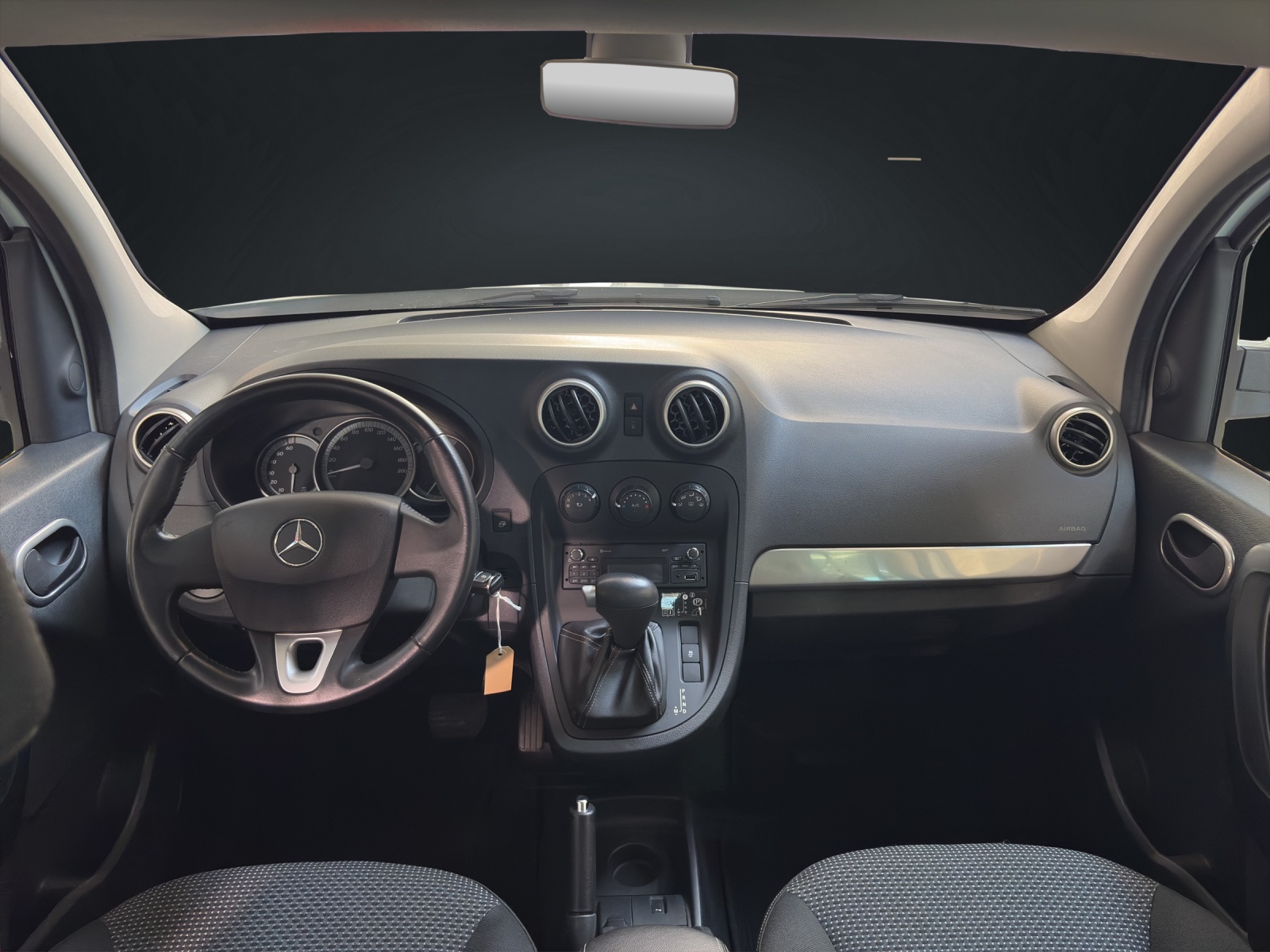MERCEDES-BENZ Citan Tourer 112 L A 5-Plätzer/5 places-image-10