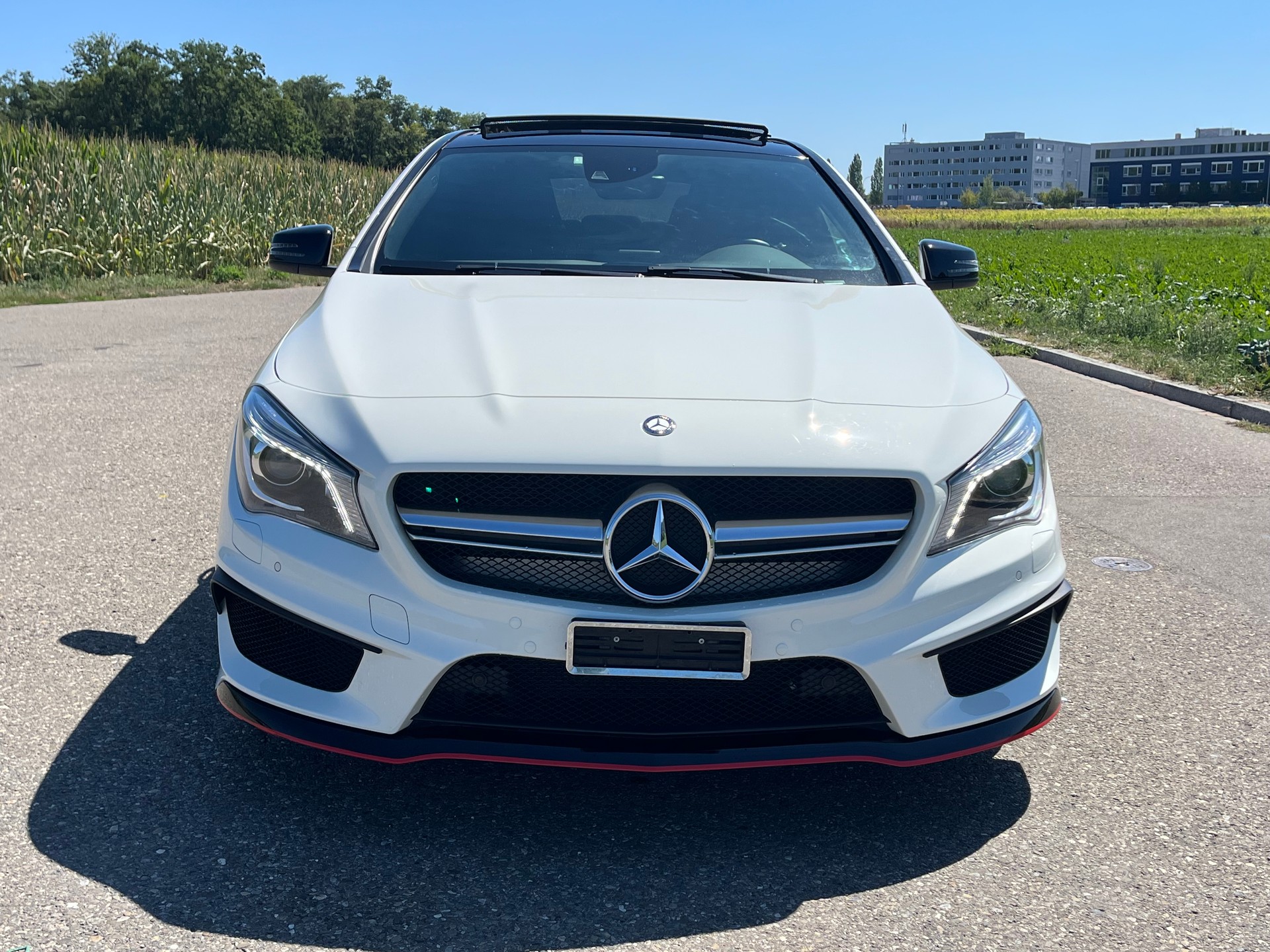 MERCEDES-BENZ CLA 45 AMG 4Matic Speedshift-image-4