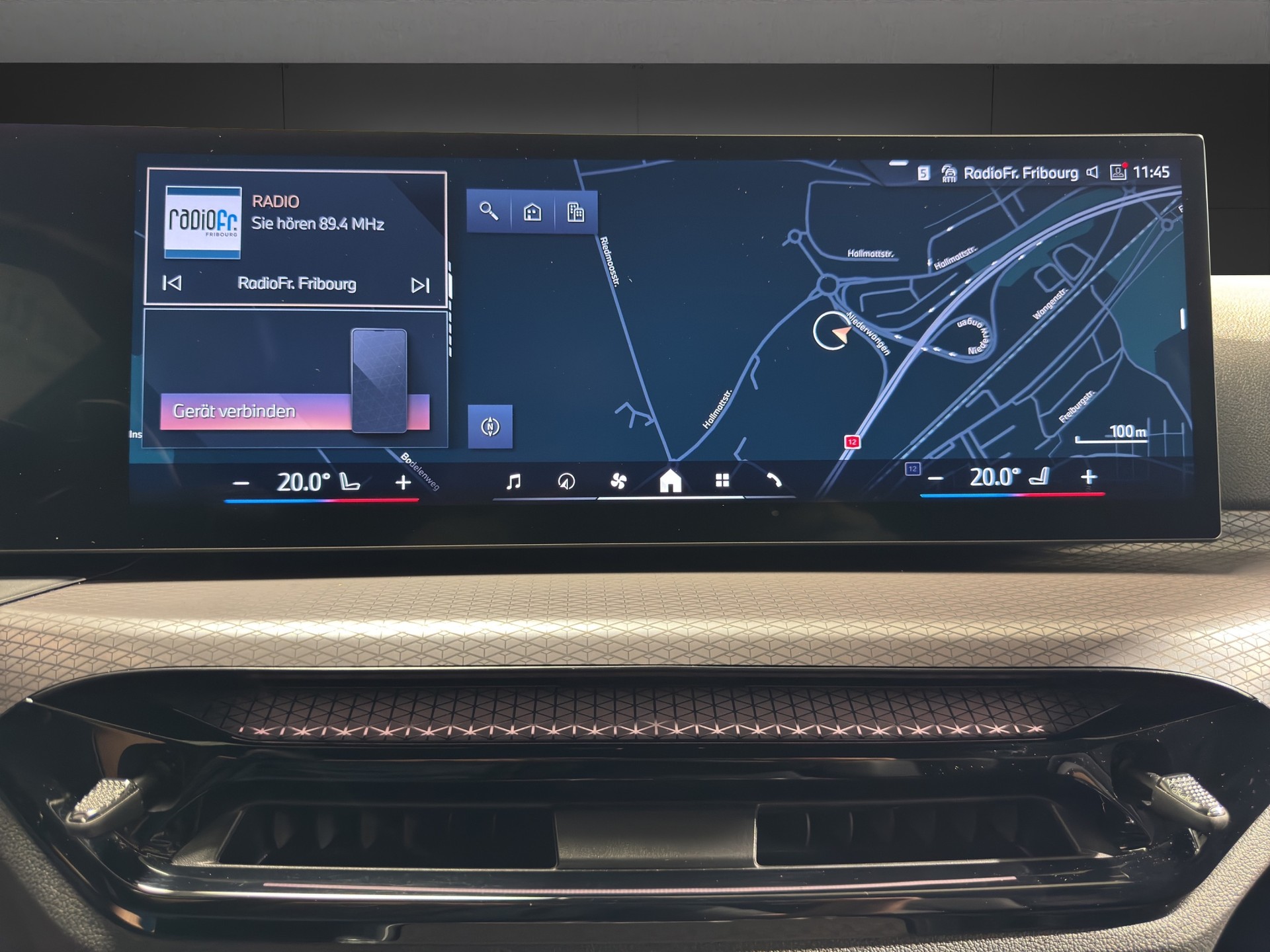 BMW 320d xDrive Touring M Sport-image-8