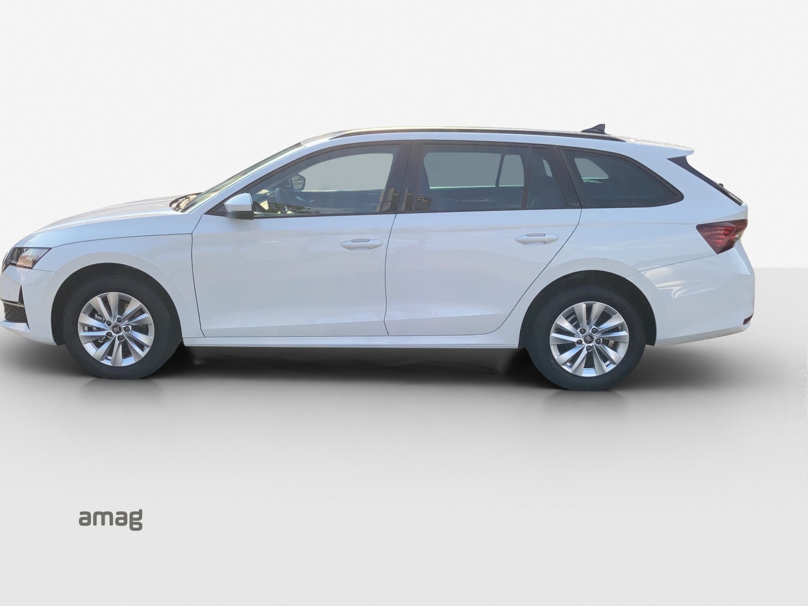 SKODA Octavia Combi 2.0 TDI DSG Selection-image-1