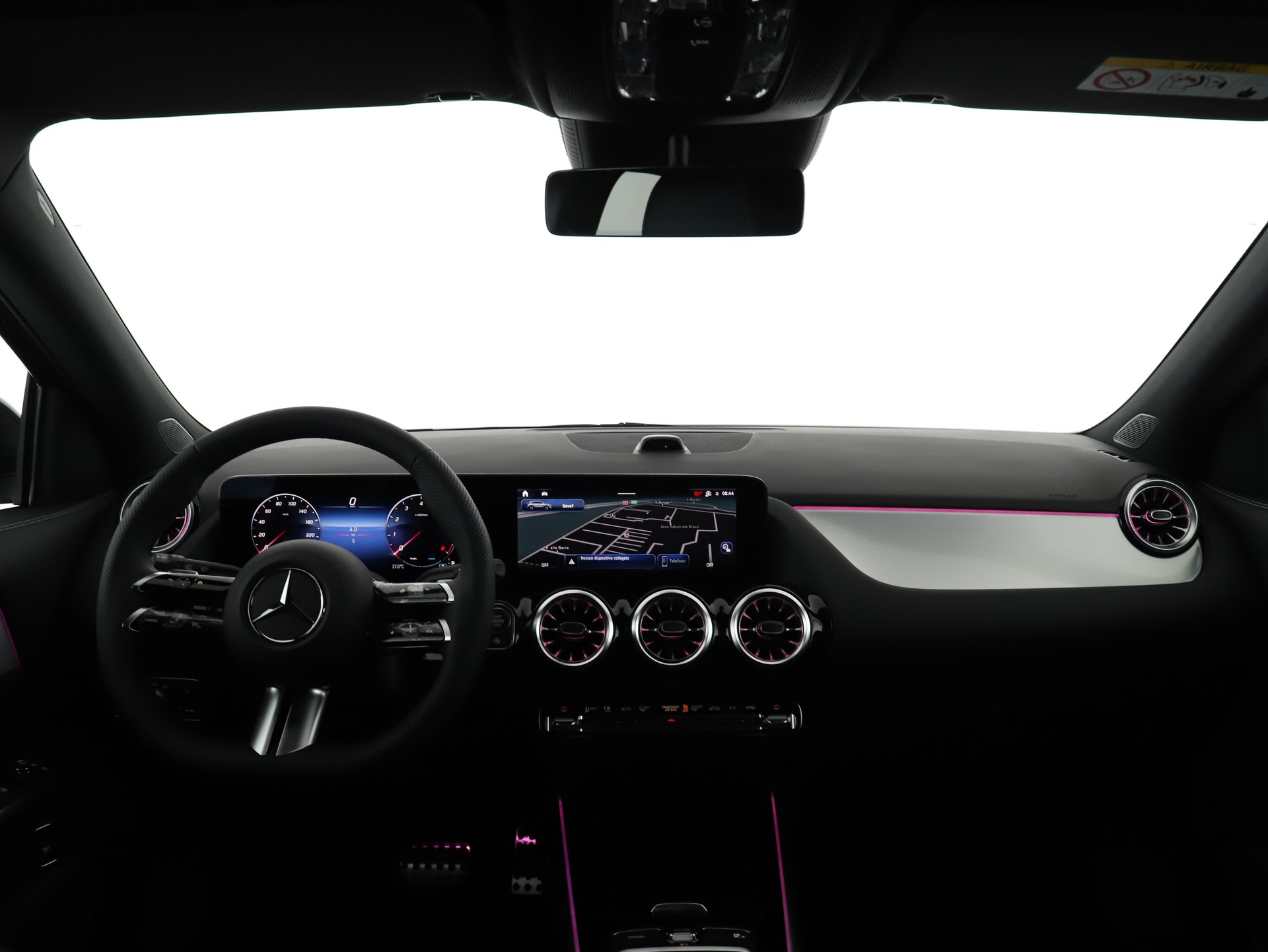 MERCEDES-BENZ GLA 200 Night Star 7G-D-image-12