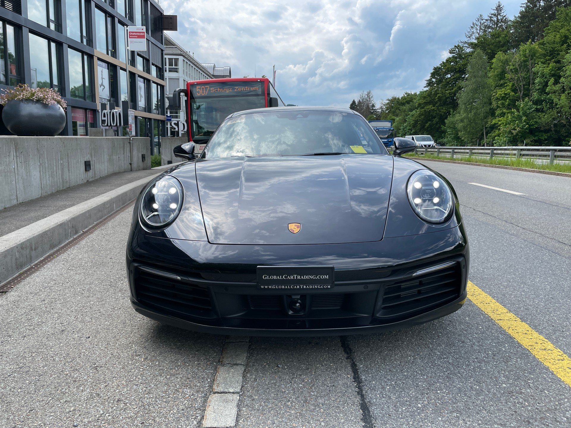 PORSCHE 911 Carrera 4 PDK-image-1