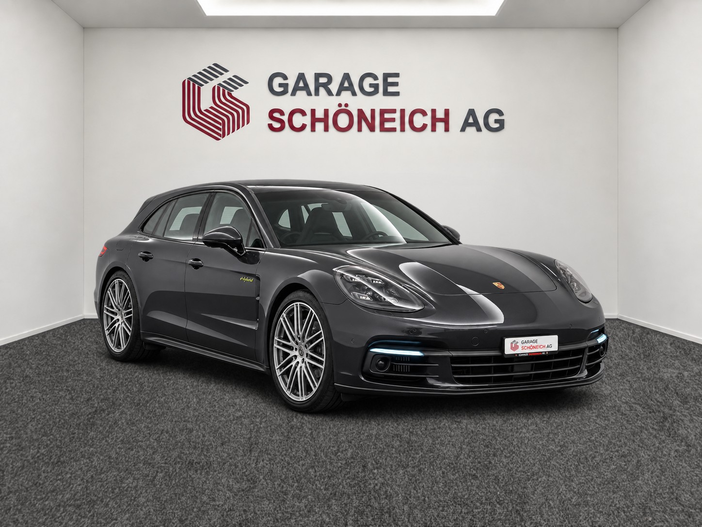 PORSCHE Panamera Sport Turismo 2.9 V6 4 E-Hybrid-image-2