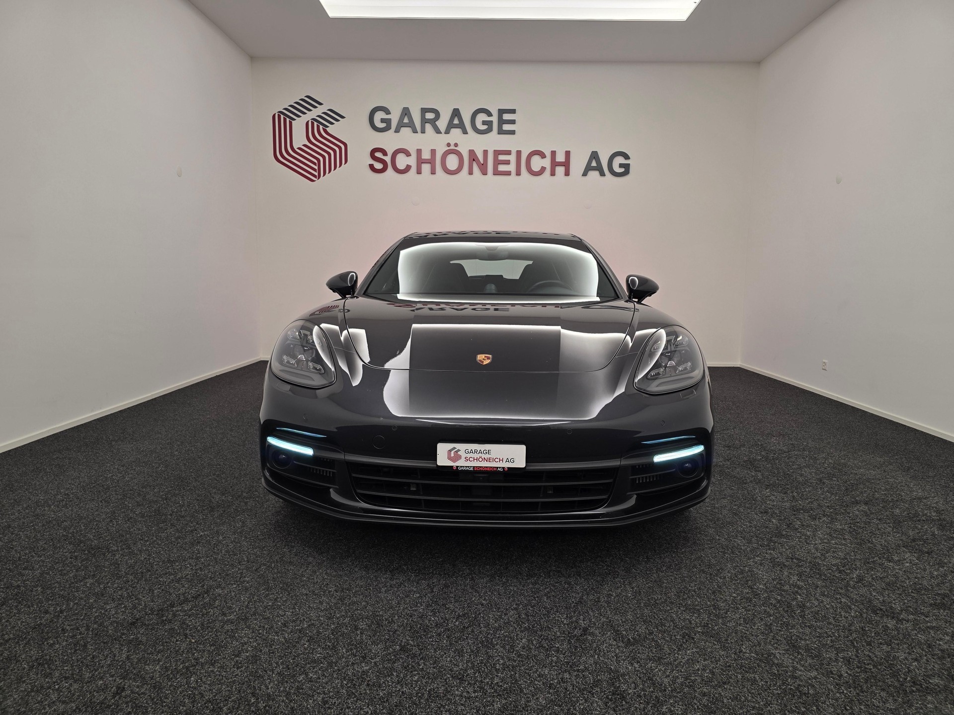 PORSCHE Panamera Sport Turismo 2.9 V6 4 E-Hybrid-image-1
