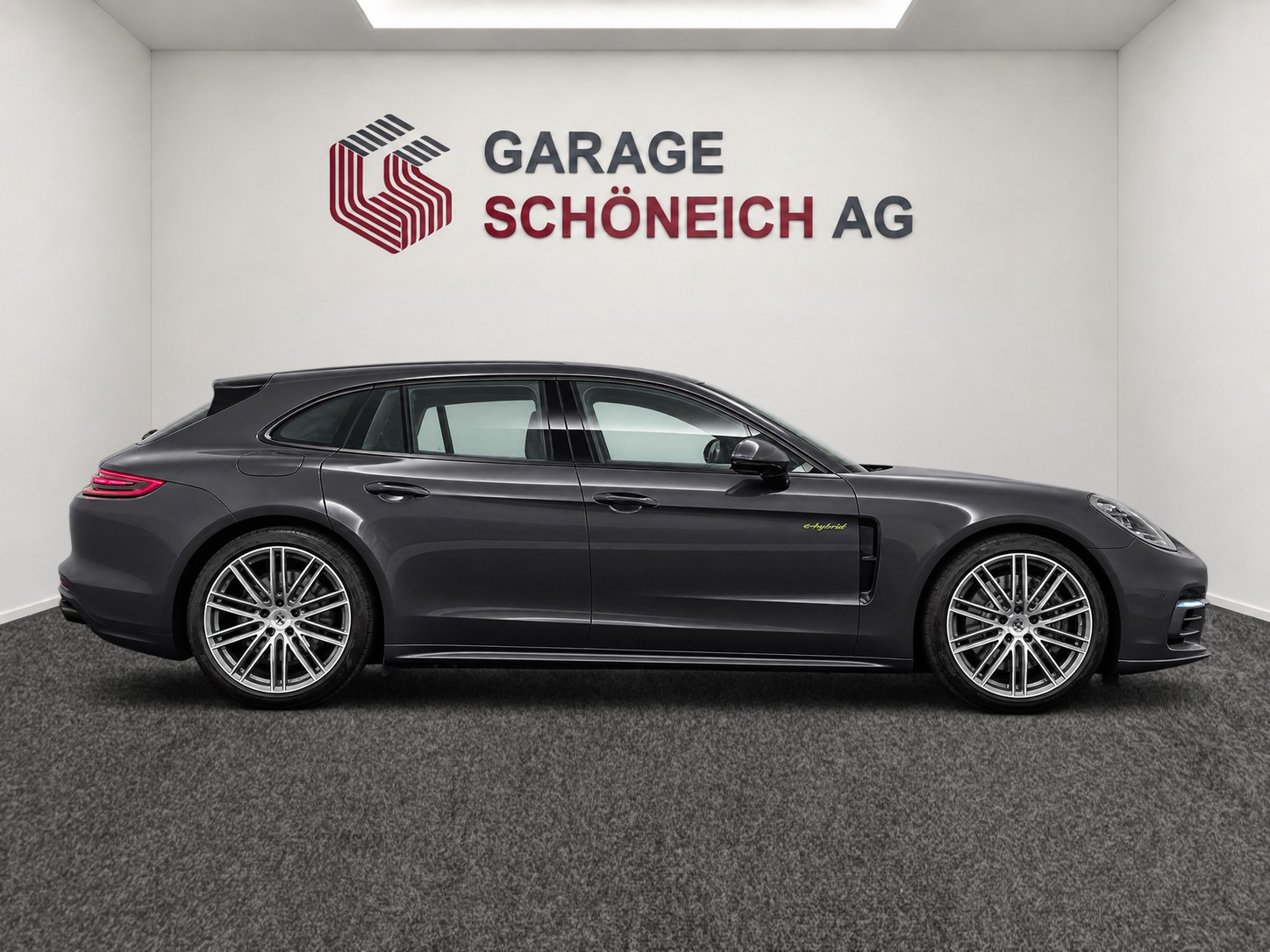 PORSCHE Panamera Sport Turismo 2.9 V6 4 E-Hybrid-image-3