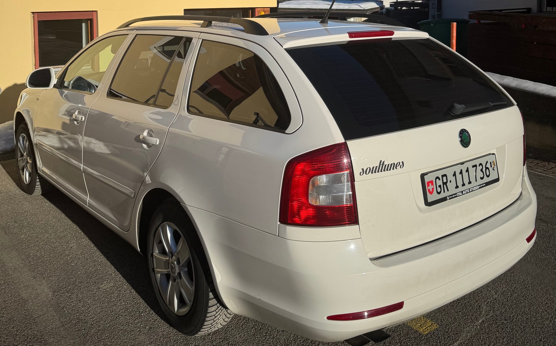 SKODA 1.8 T-FSI Stöckli 4x4-image-1