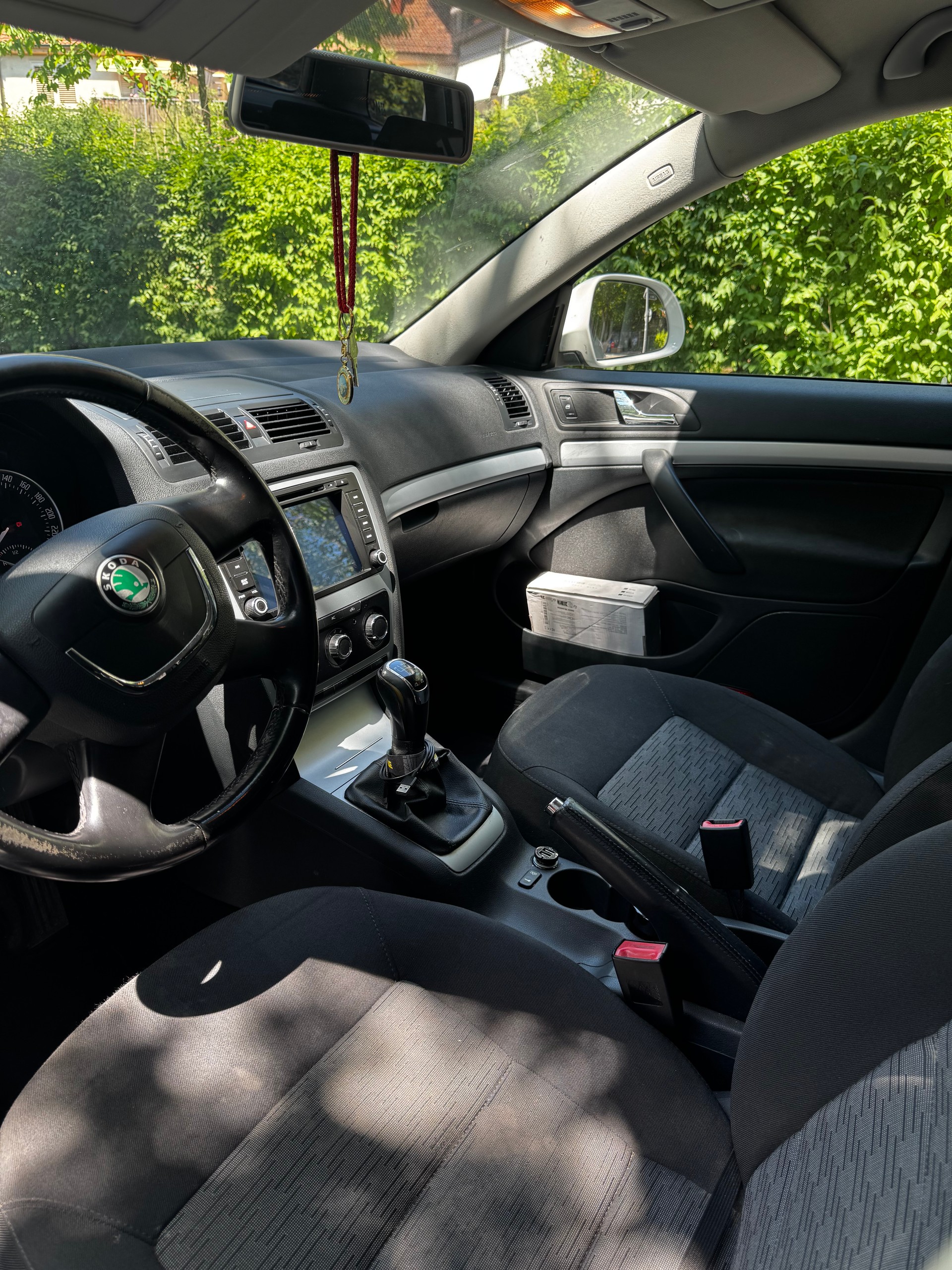 SKODA 1.8 T-FSI Stöckli 4x4-image-3