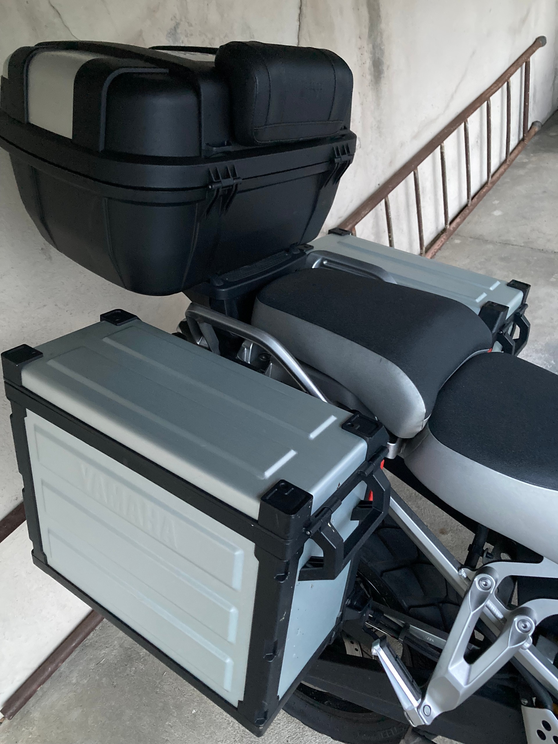 YAMAHA XT 1200 Z Super Ténéré-image-6