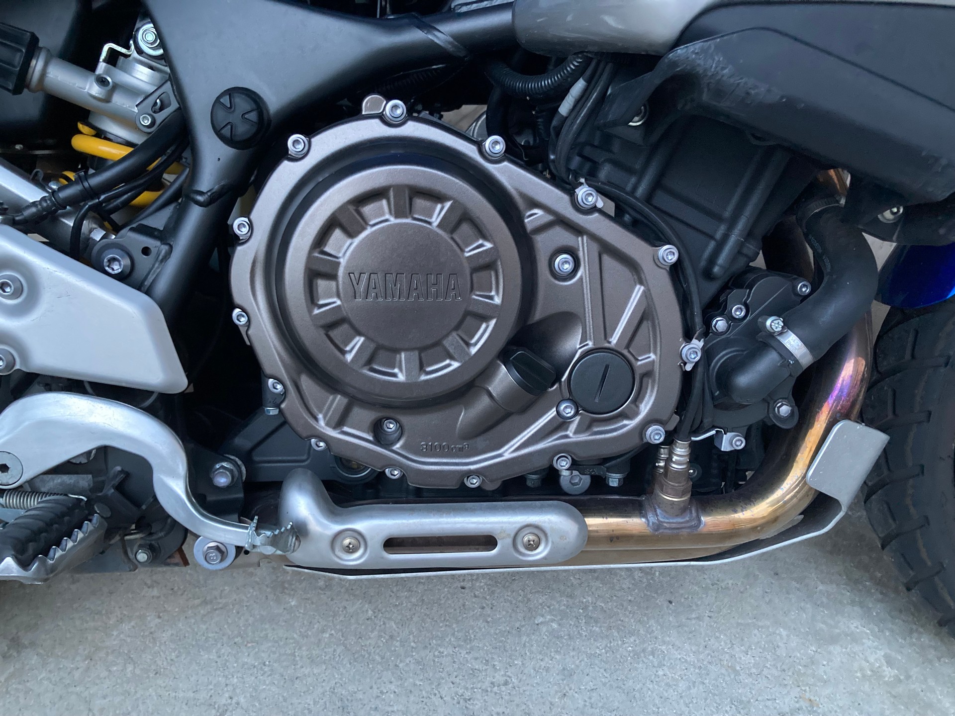 YAMAHA XT 1200 Z Super Ténéré-image-5