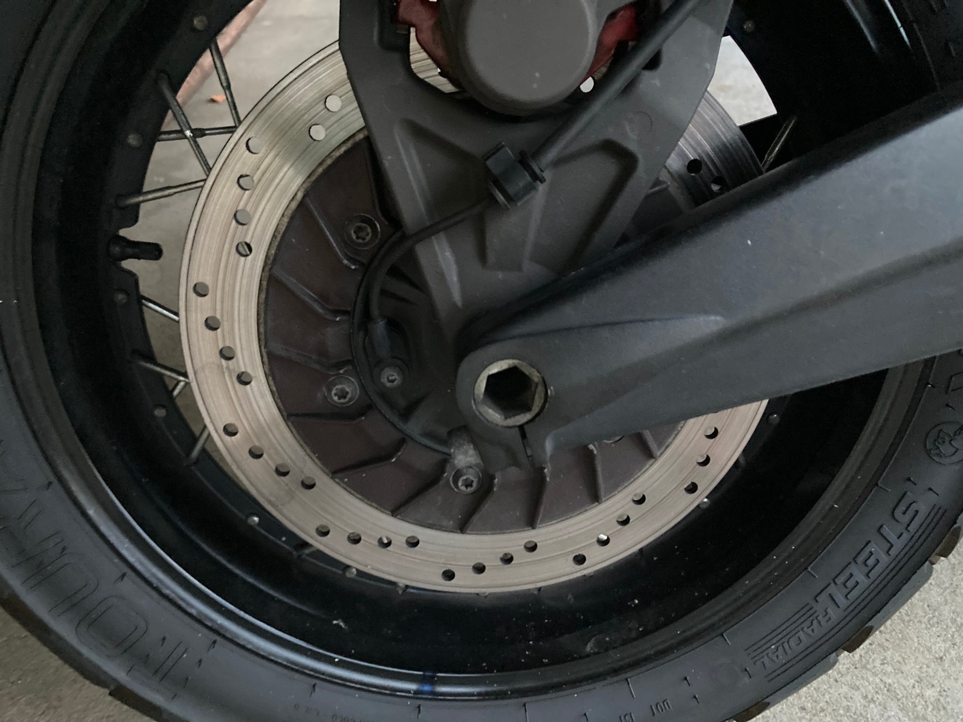 YAMAHA XT 1200 Z Super Ténéré-image-10