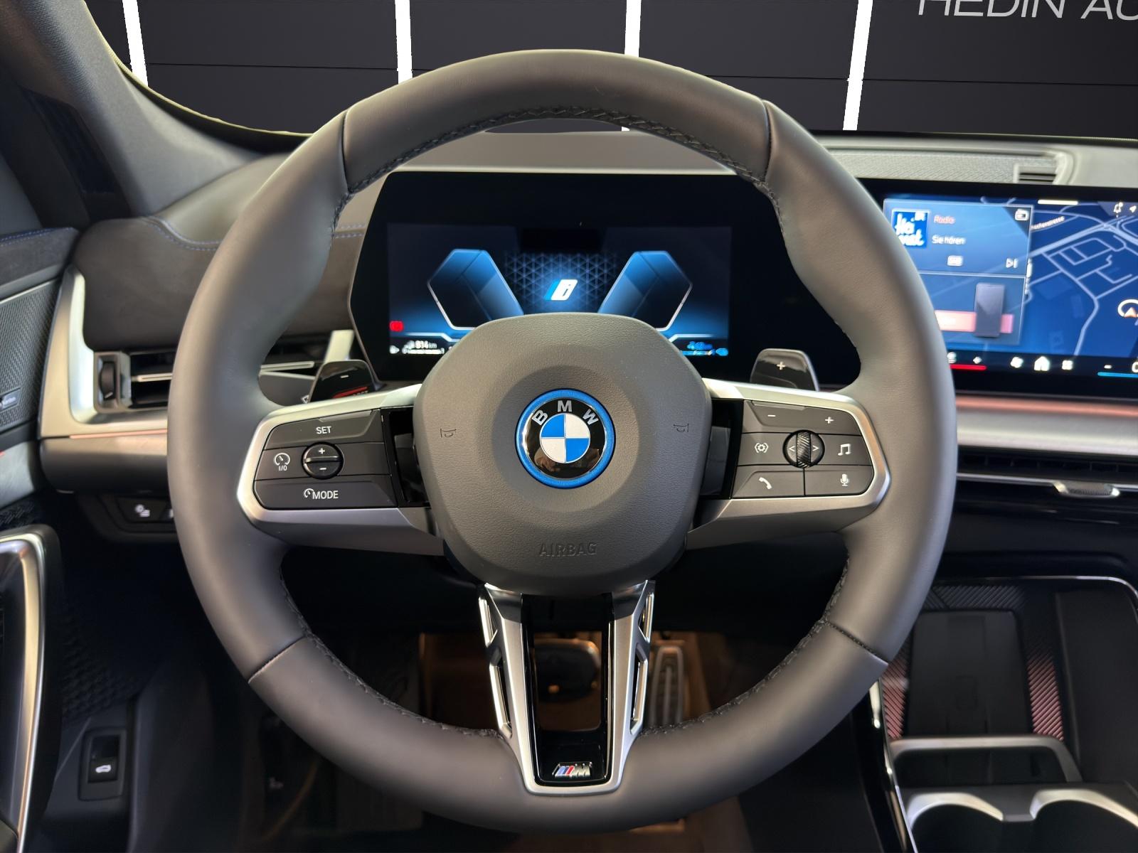BMW X1 30e xDrive-image-18