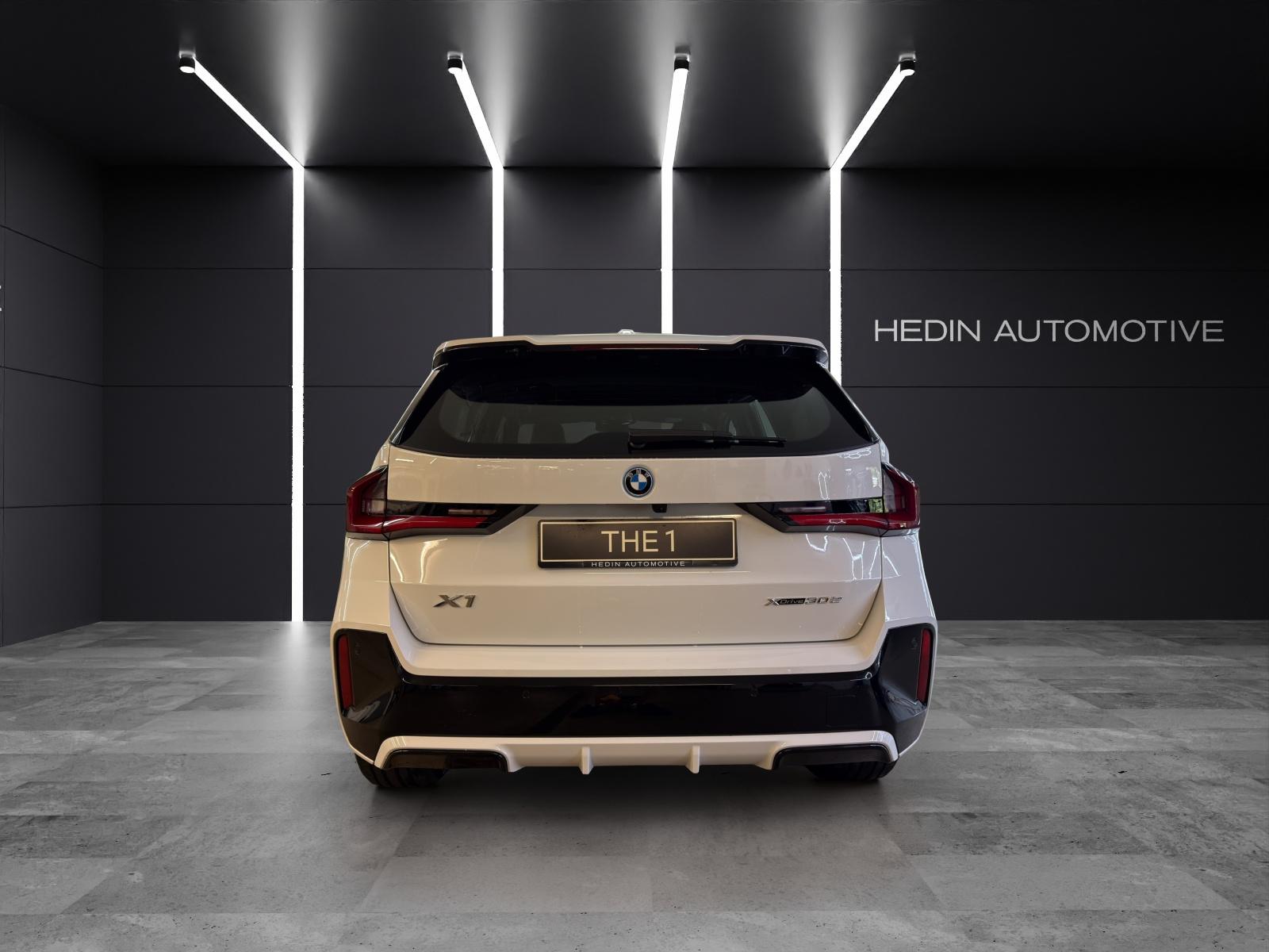 BMW X1 30e xDrive-image-3