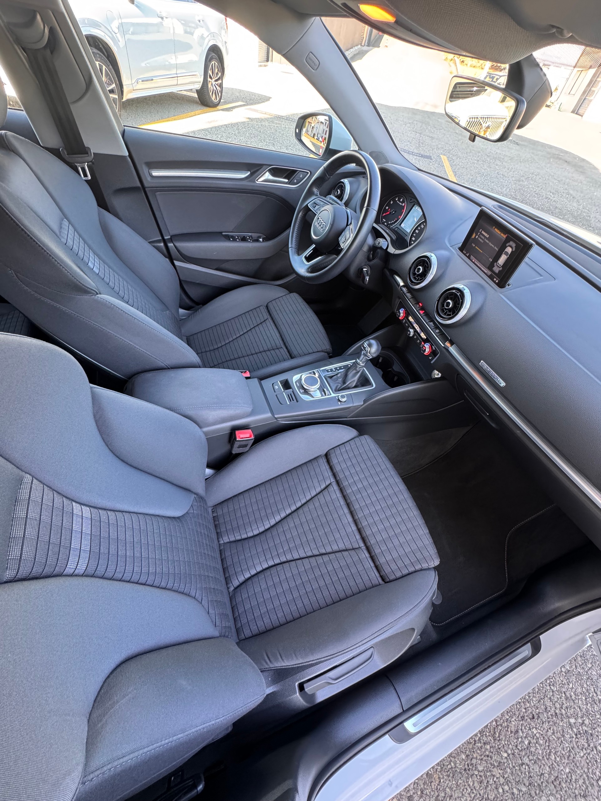 AUDI A3-image-9