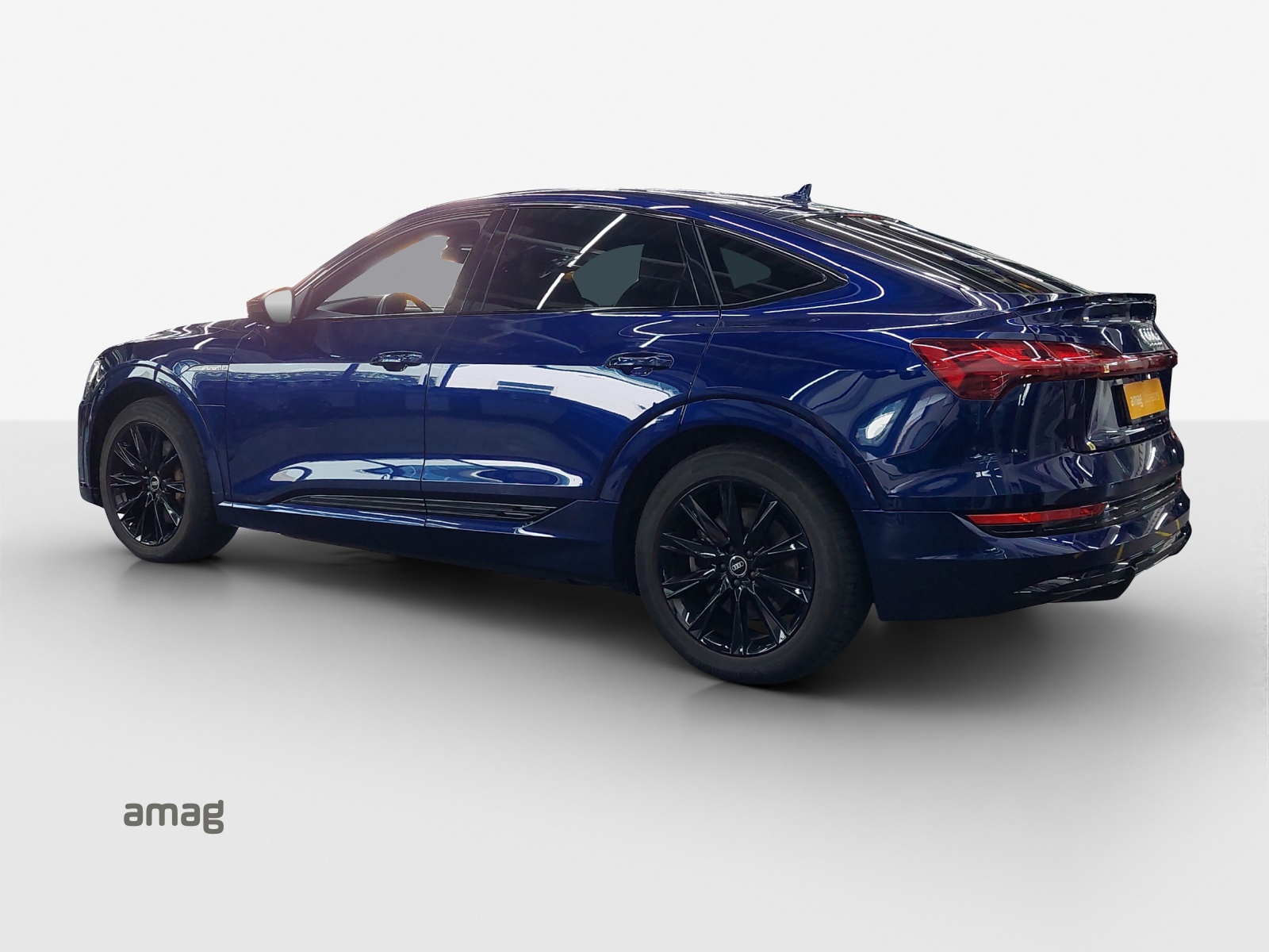 AUDI e-tron 55 Sportback S Line quattro-image-2