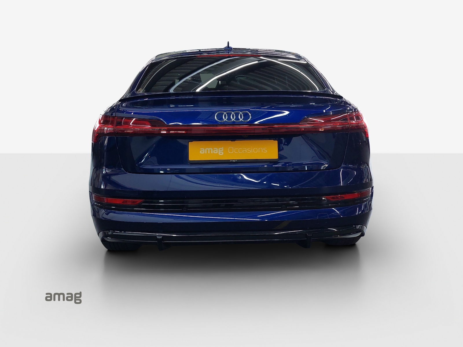 AUDI e-tron 55 Sportback S Line quattro-image-3